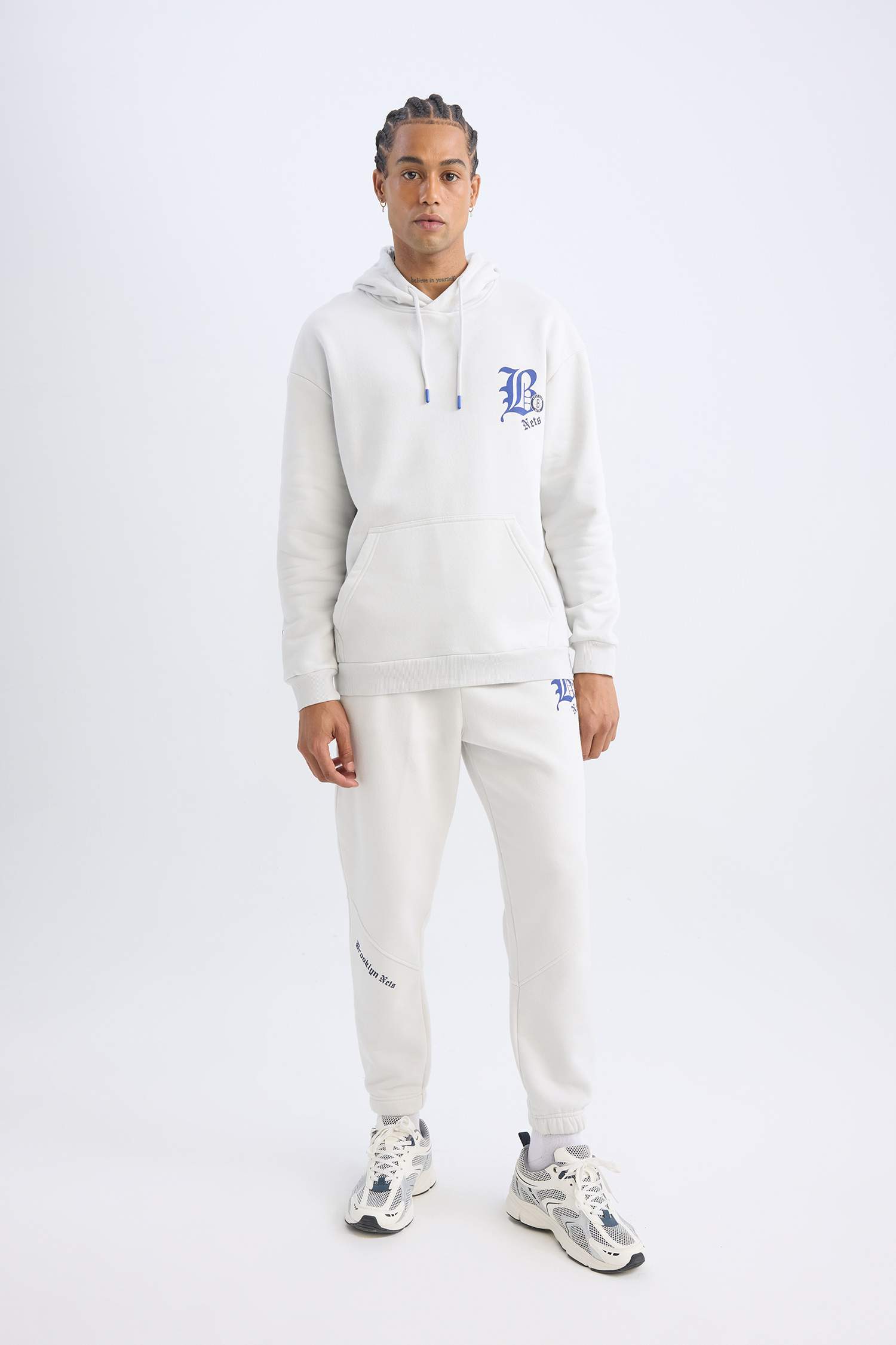 DeFactoFit Kalın Jogger Eşofman Altı NBA Brooklyn Nets Standart Fit Cepli Uzun Paça