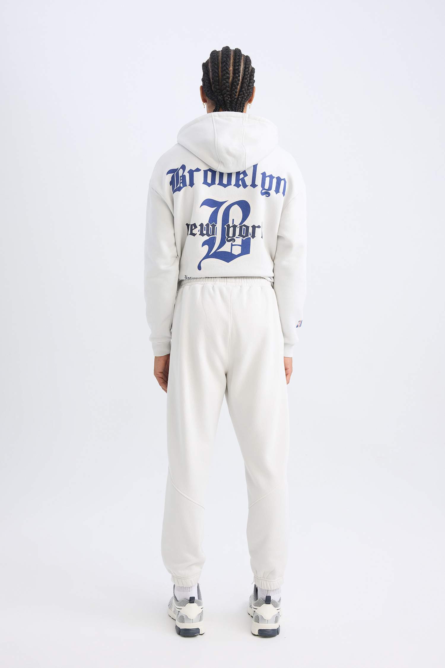 DeFactoFit Kalın Jogger Eşofman Altı NBA Brooklyn Nets Standart Fit Cepli Uzun Paça