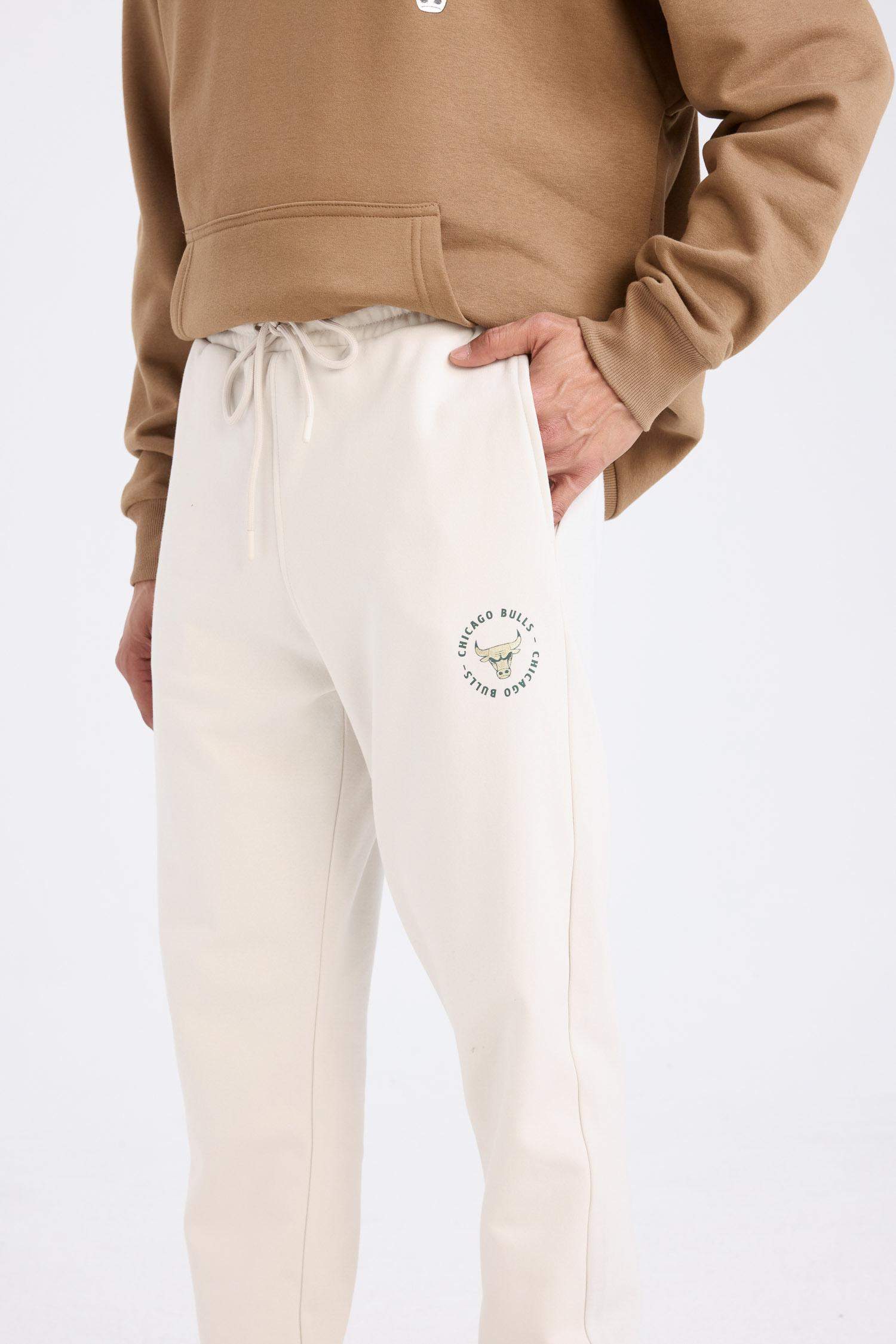 NBA Chicago Bulls Standart Fit Cepli Esnek Bantlı Paça Jogger Eşofman Altı