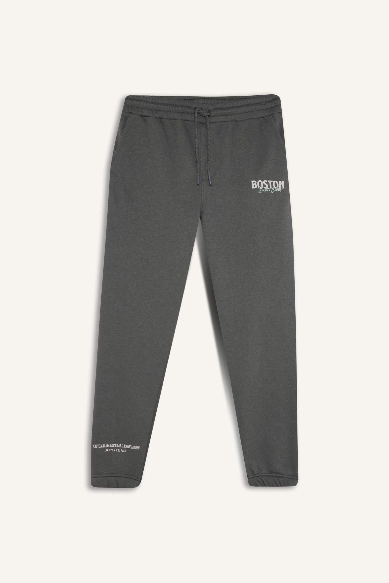 بنطلون جوجر تقيل قصة عادية من بوسطن سيلتكس من DeFactoFit