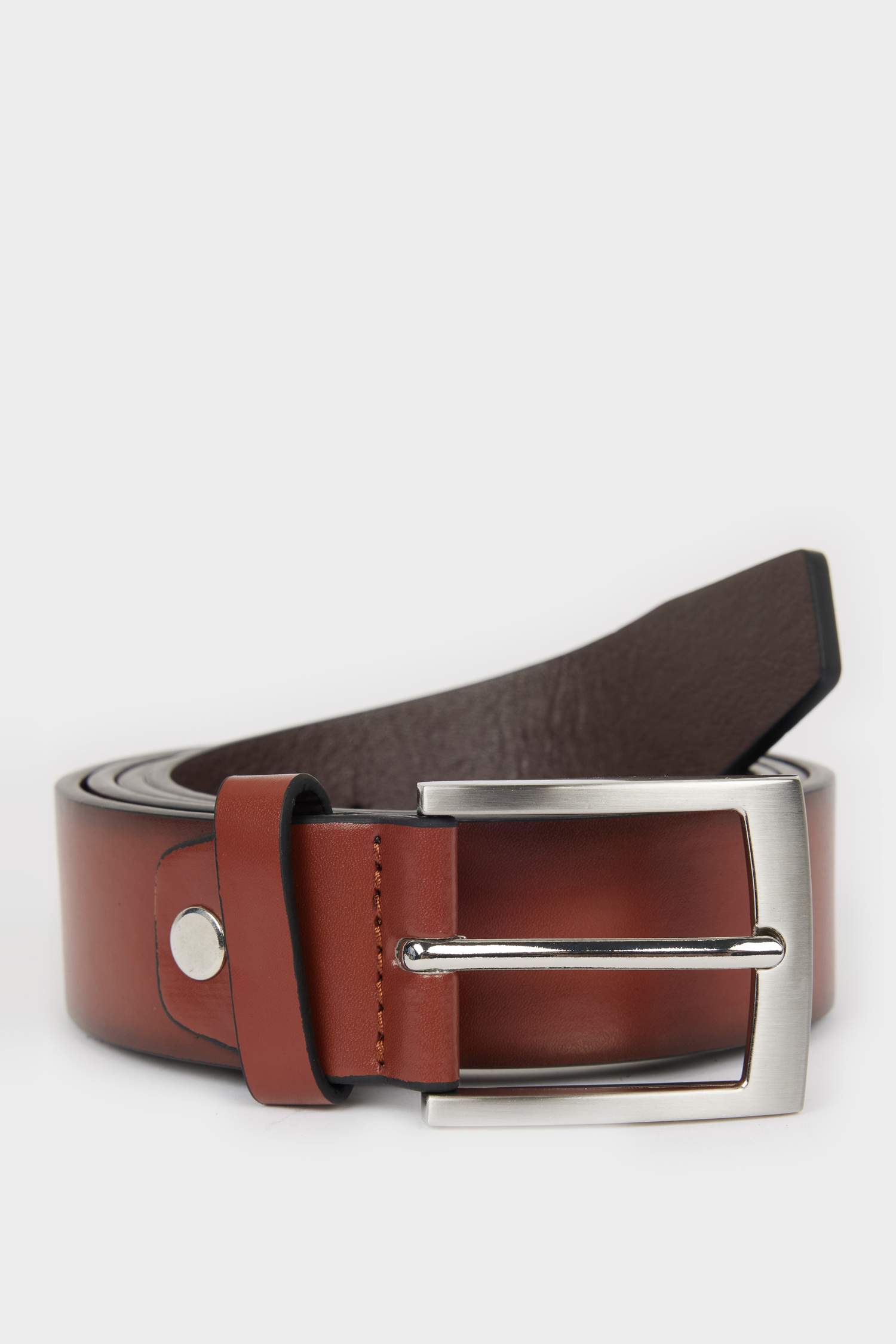 Man Faux Leather Jean Belt