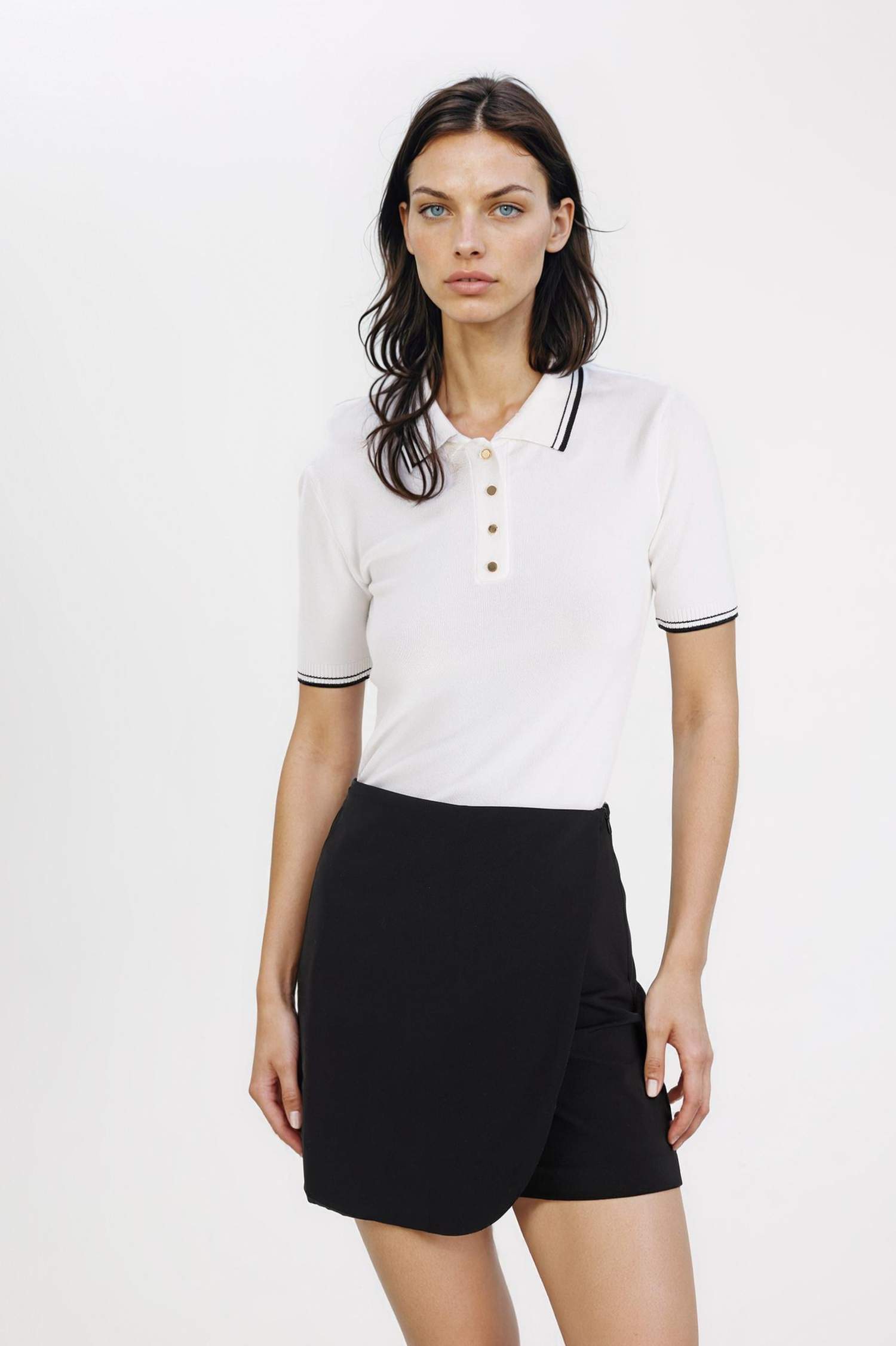 Regular Fit Polo Yaka Düğmeli Basic Düz Kısa Kollu Triko Kazak