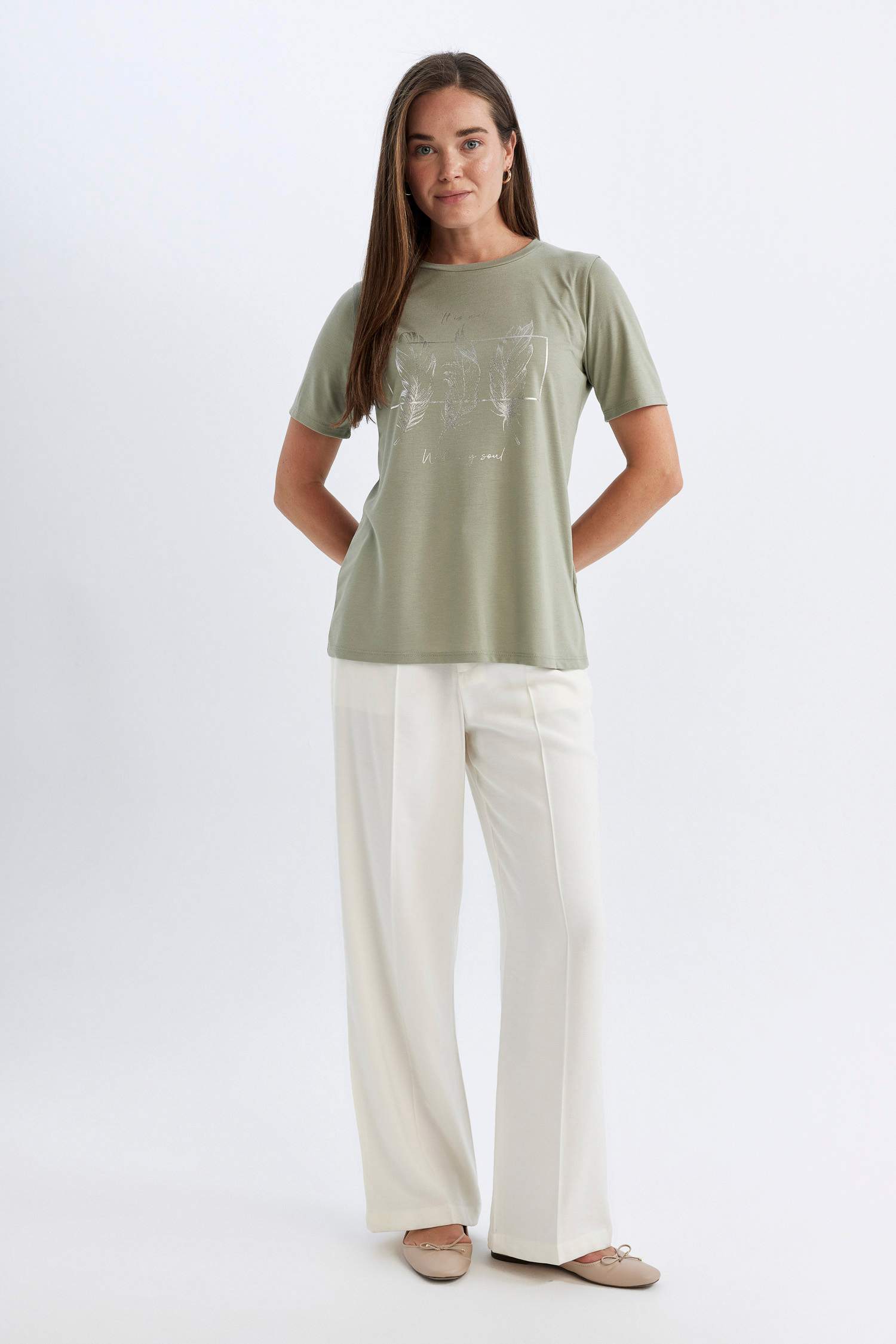 Regular Fit Bisiklet Yaka Kısa Kollu Tişört