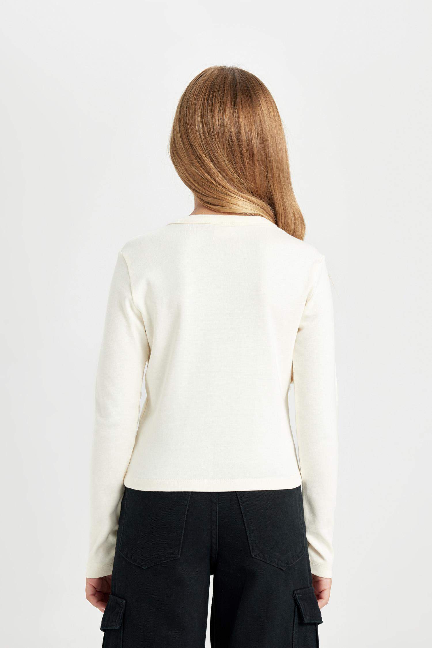 تيشيرت كروب بناتي كم طويل مضلع بطبعة شعار برقبة مستديرة - قطعتين