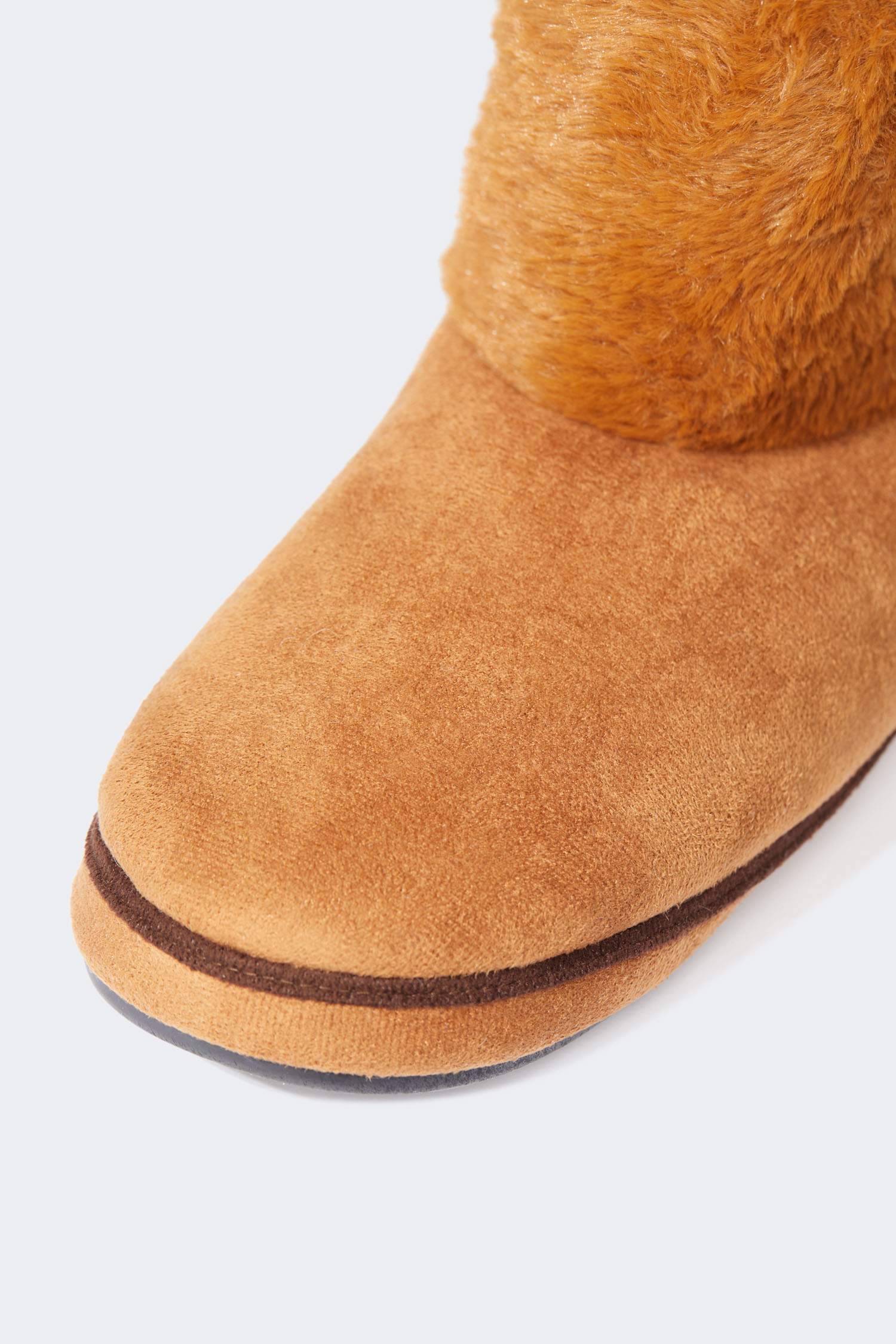 Woman Flat Sole Home Slipper