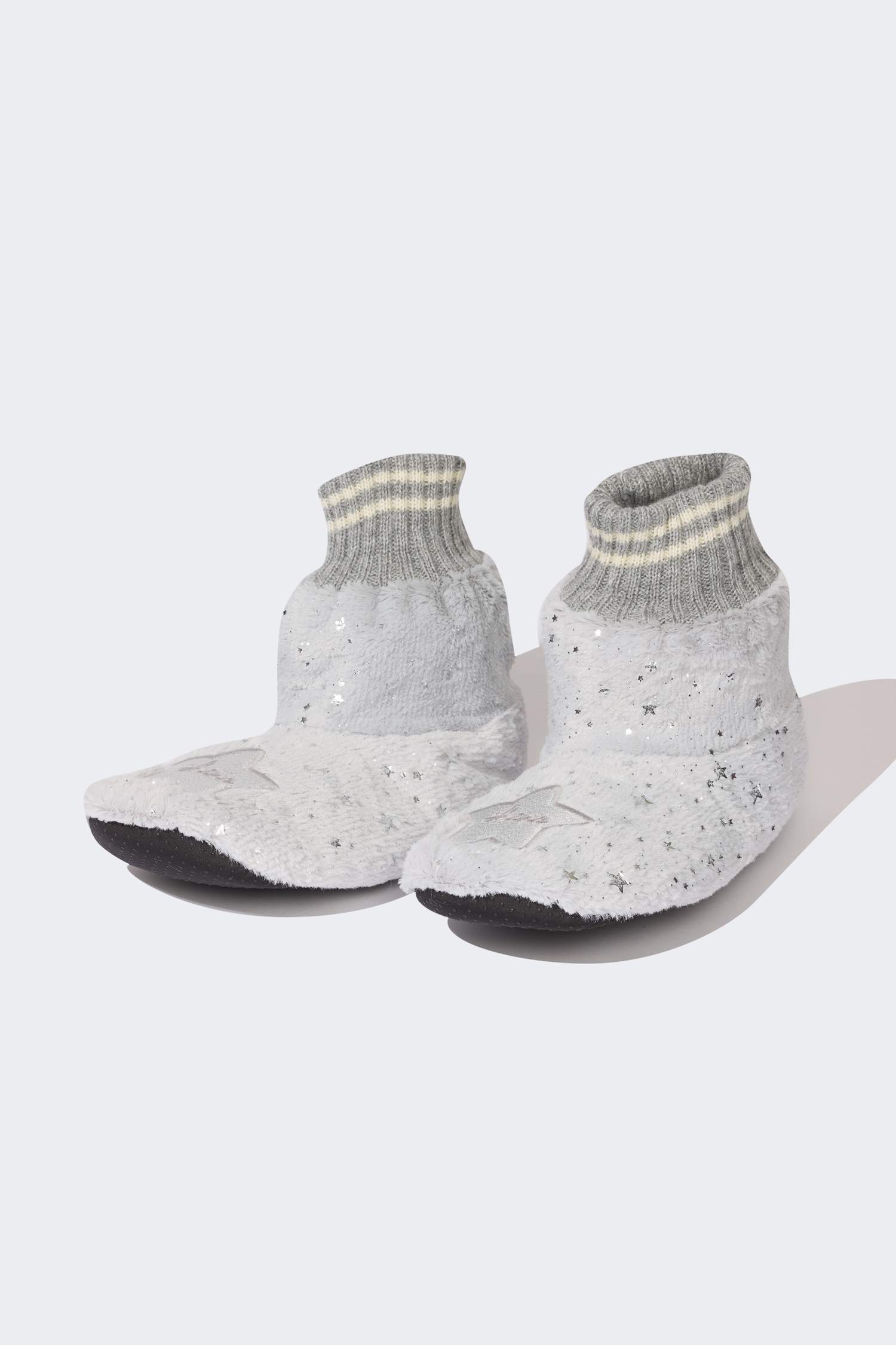 Kadın Yıldız Desenli Düz Taban Ev Botu