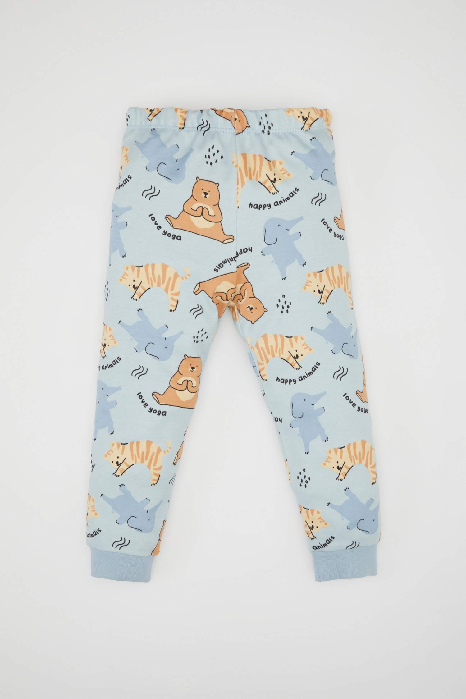 طقم بيجاما ولادي بطبعة دب - قطعتين