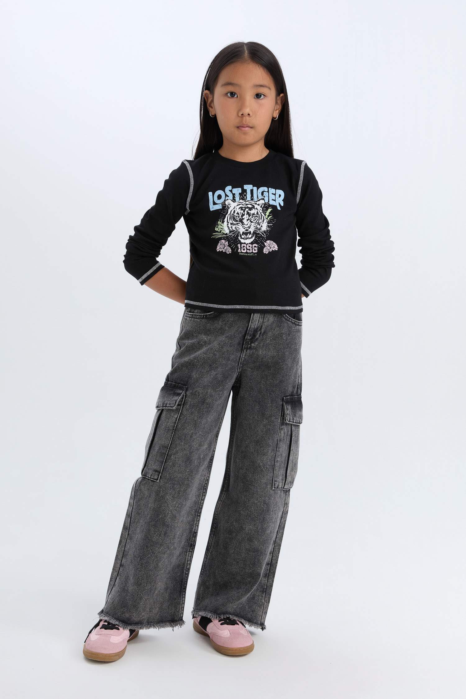 Girl Crew Neck Printed Ribbed Camisole Crop T-Shirt