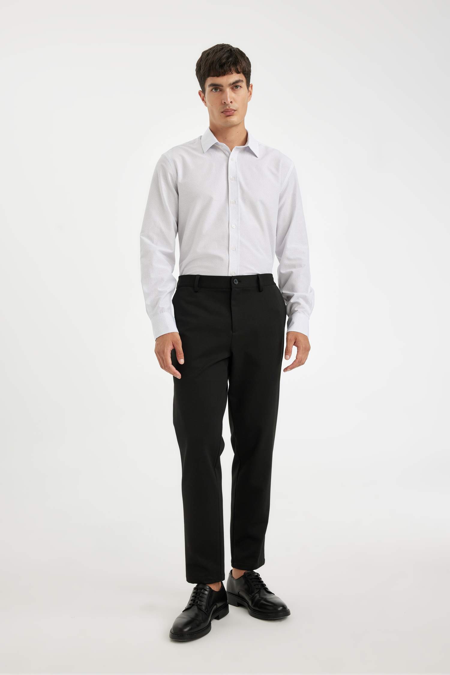 Modern Fit Modern Kesim Poplin Desenli Pamuk Karışımlı Uzun Kollu Gömlek