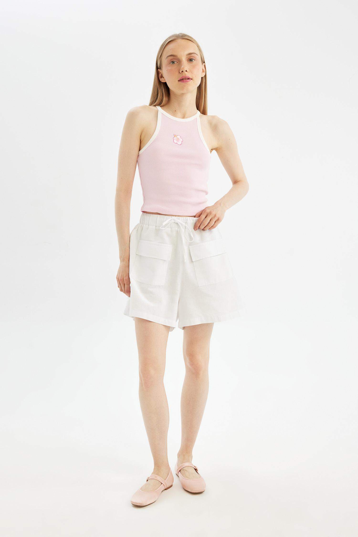 Relax Fit Linen Blended Normal Waist Short Leg Shorts