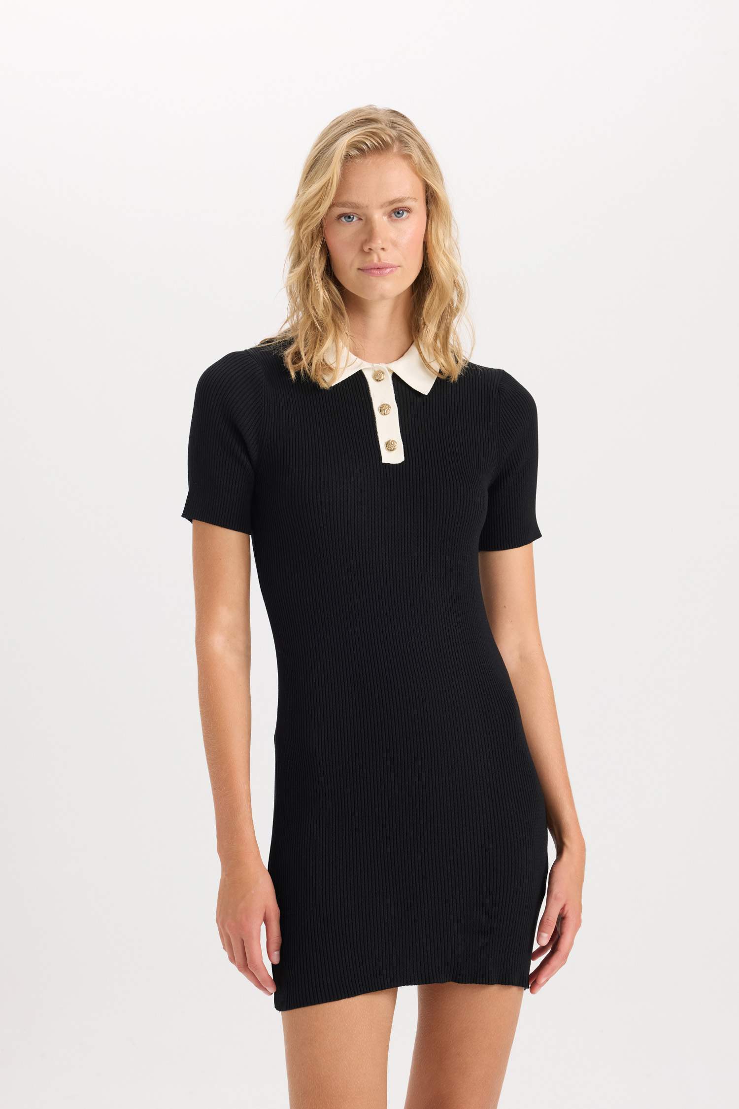 Robe à Col Polo en Ribana à coupe A-line