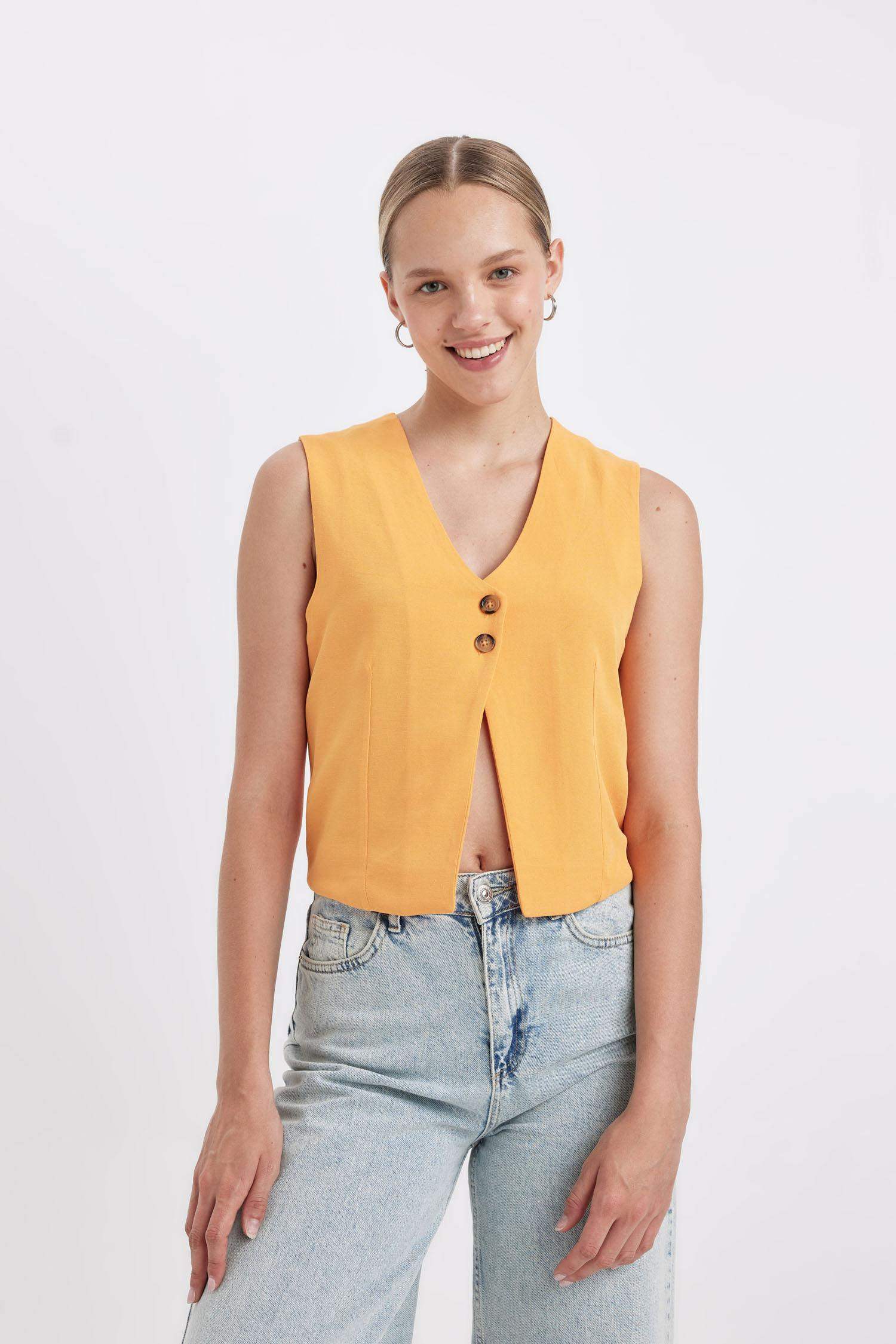 Regular Fit V-Neck Linen Blend Vest