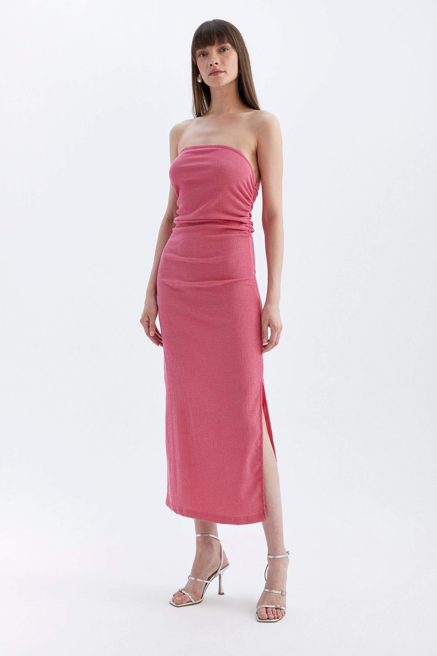 فستان ميدي منسوج بوديكون بدون حمالات