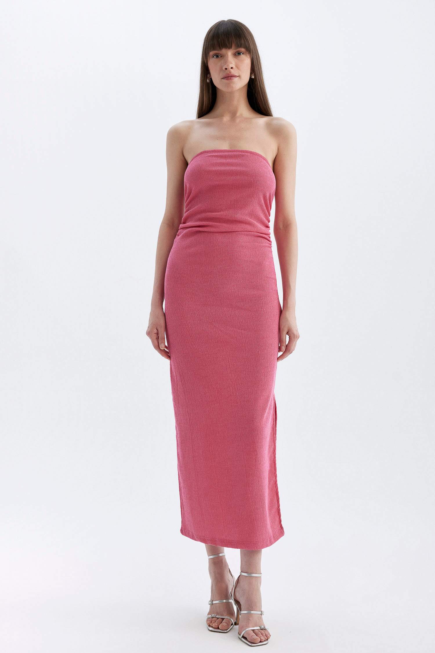 فستان ميدي منسوج بوديكون بدون حمالات