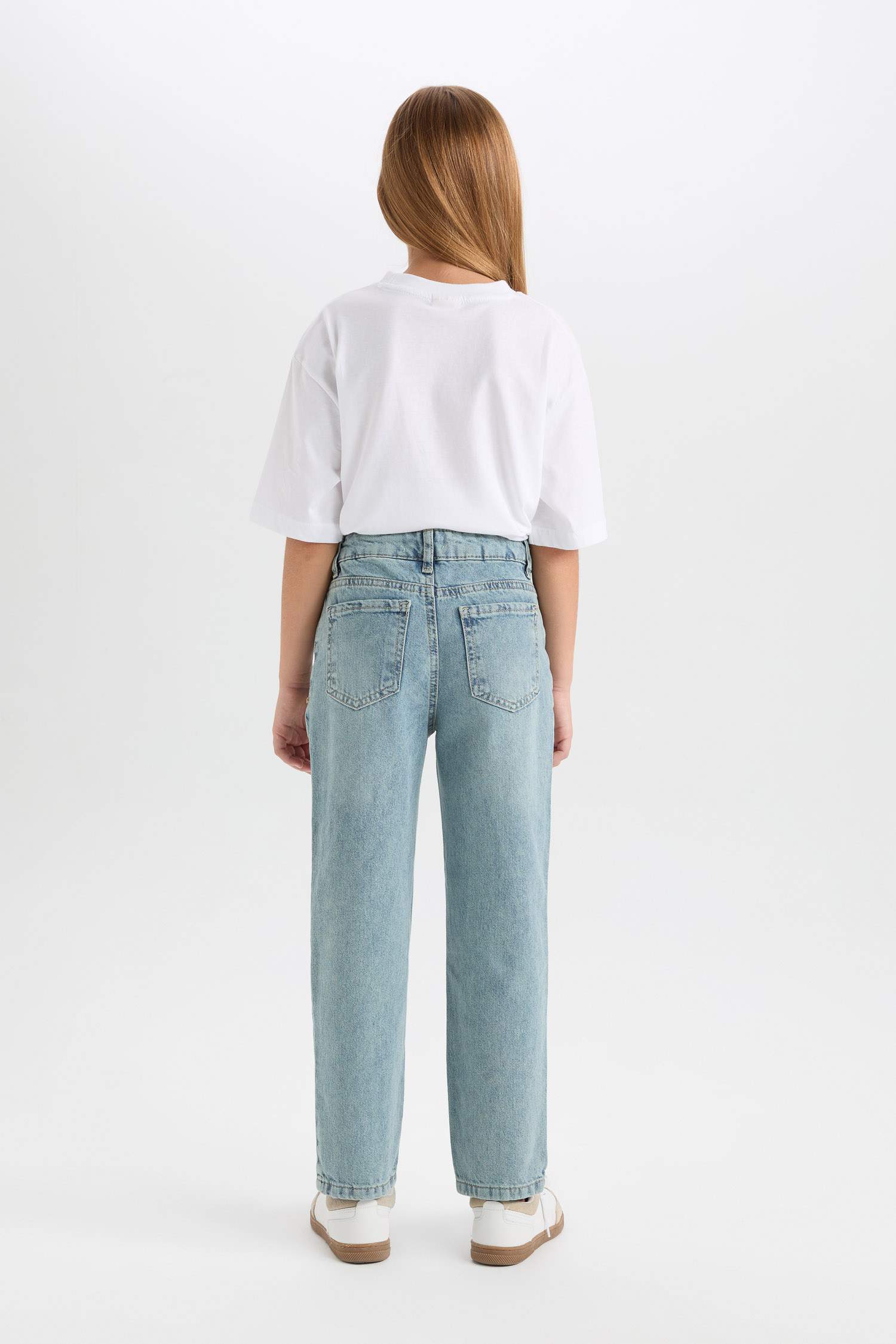 Kız Çocuk Okul Mom Fit Yırtık Detaylı Dar Paça Jean Pantolon