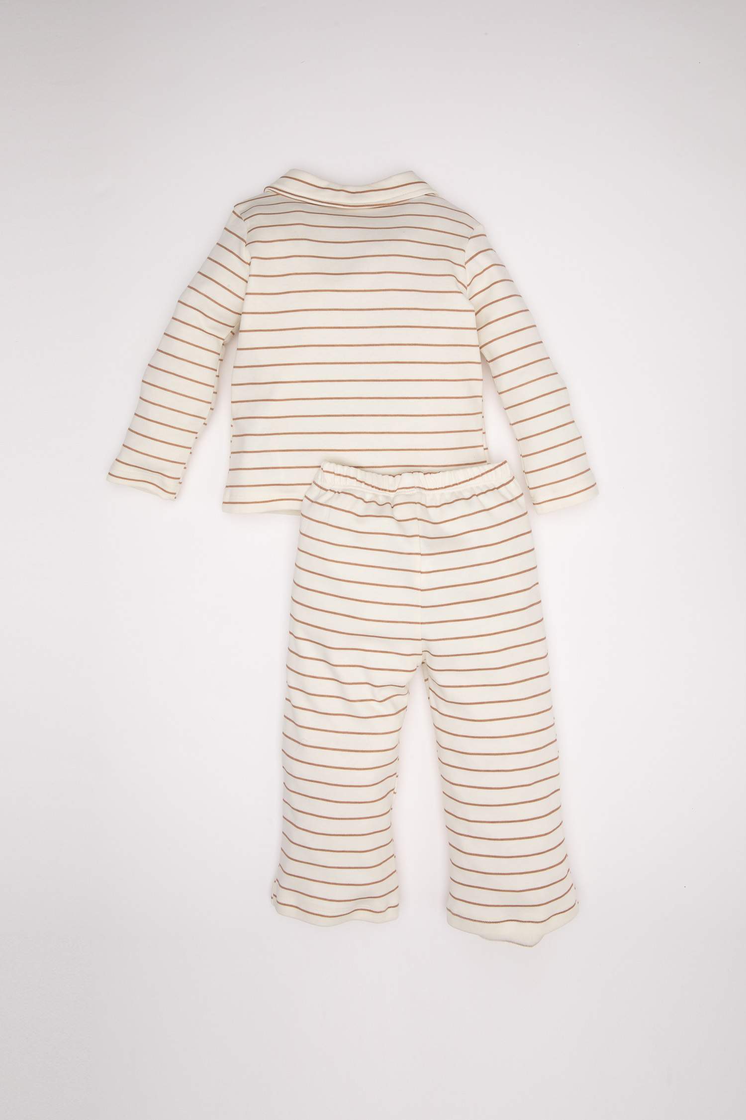 طقم بيجاما بيبي اولادي مخطط قصة عادية - قطعتين