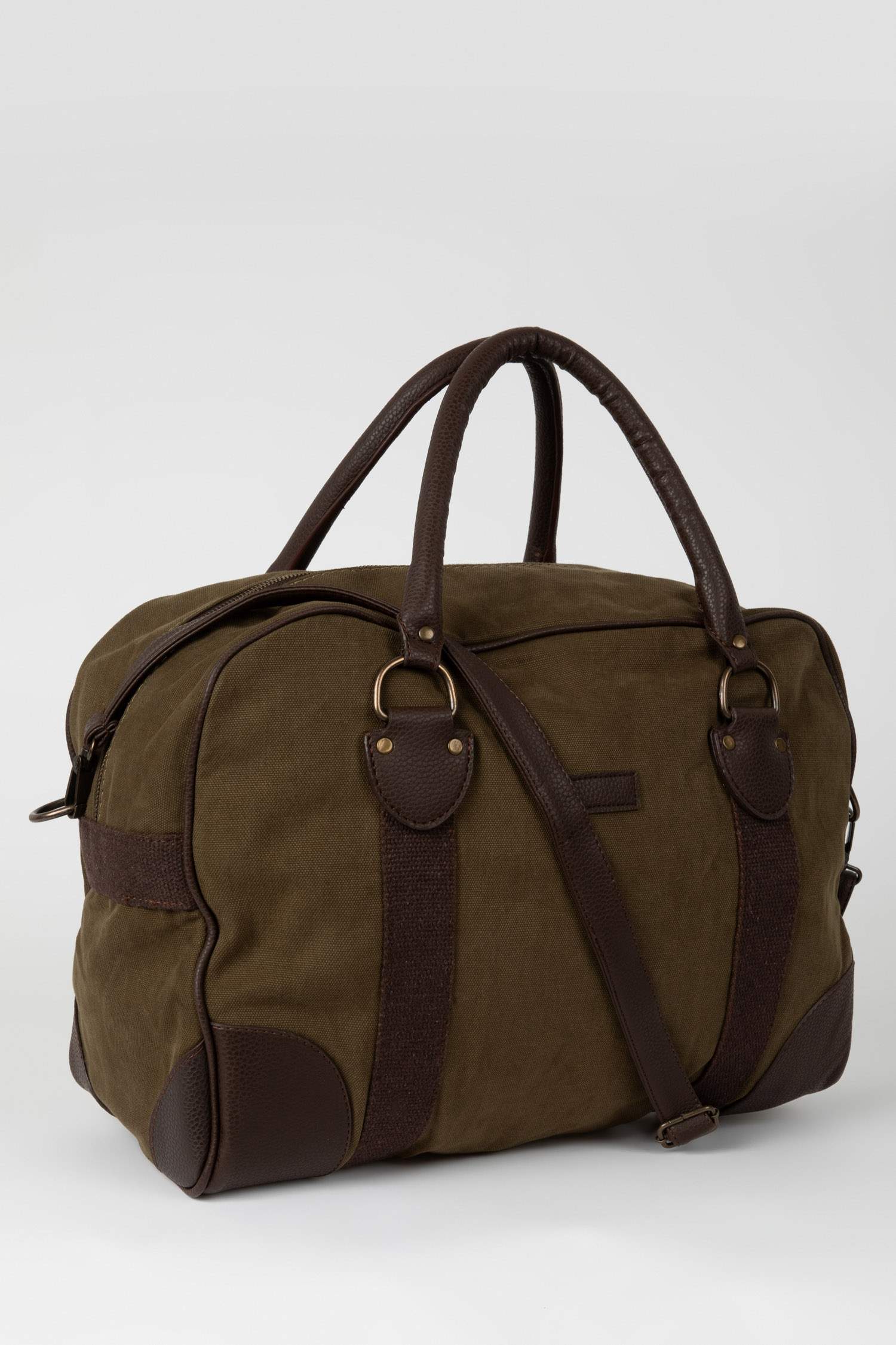 Erkek Spor Ve Seyahat Çantası