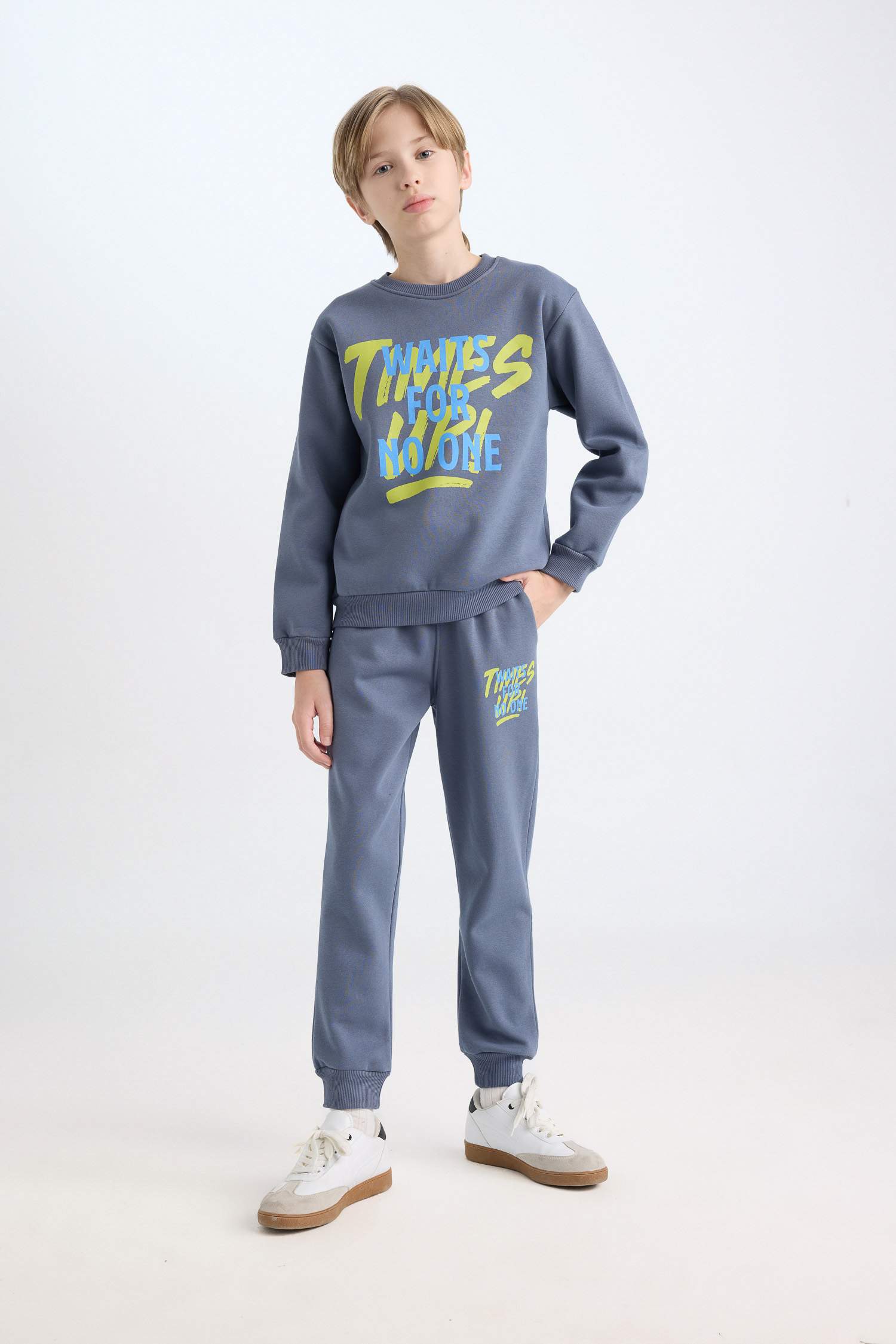 Ensemble Sweat-shirt et Sweatpants imprimés pour Garçon