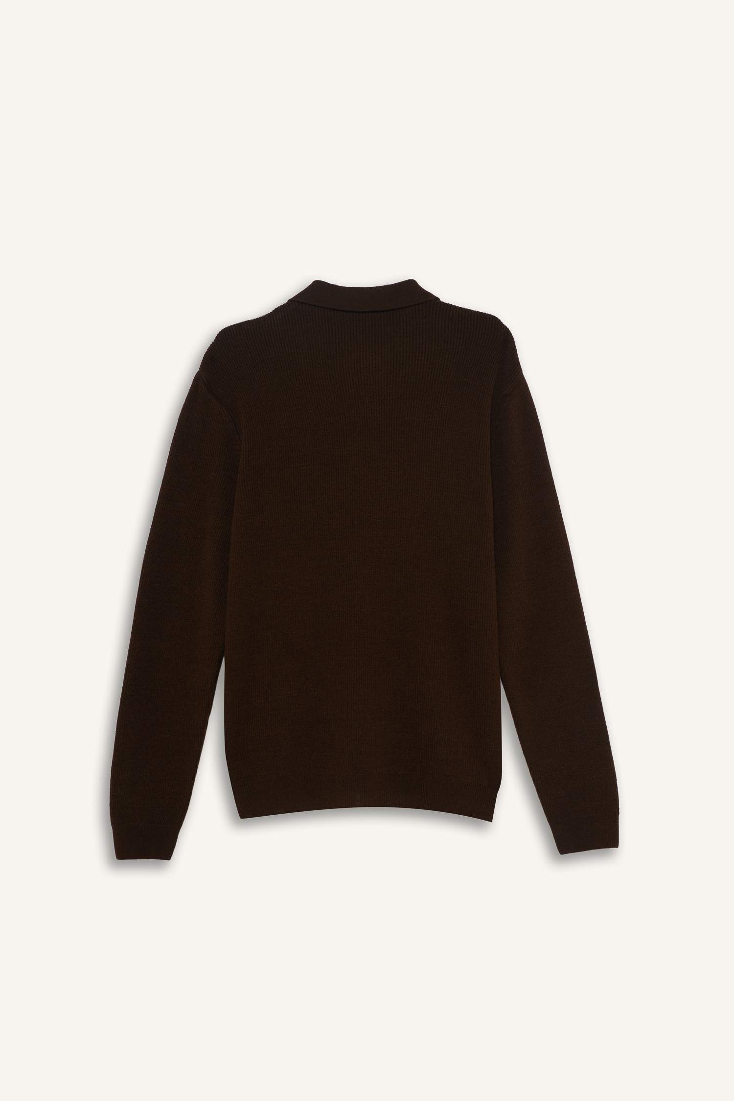 بلوز تريكو قصة عادية بياخة بولو