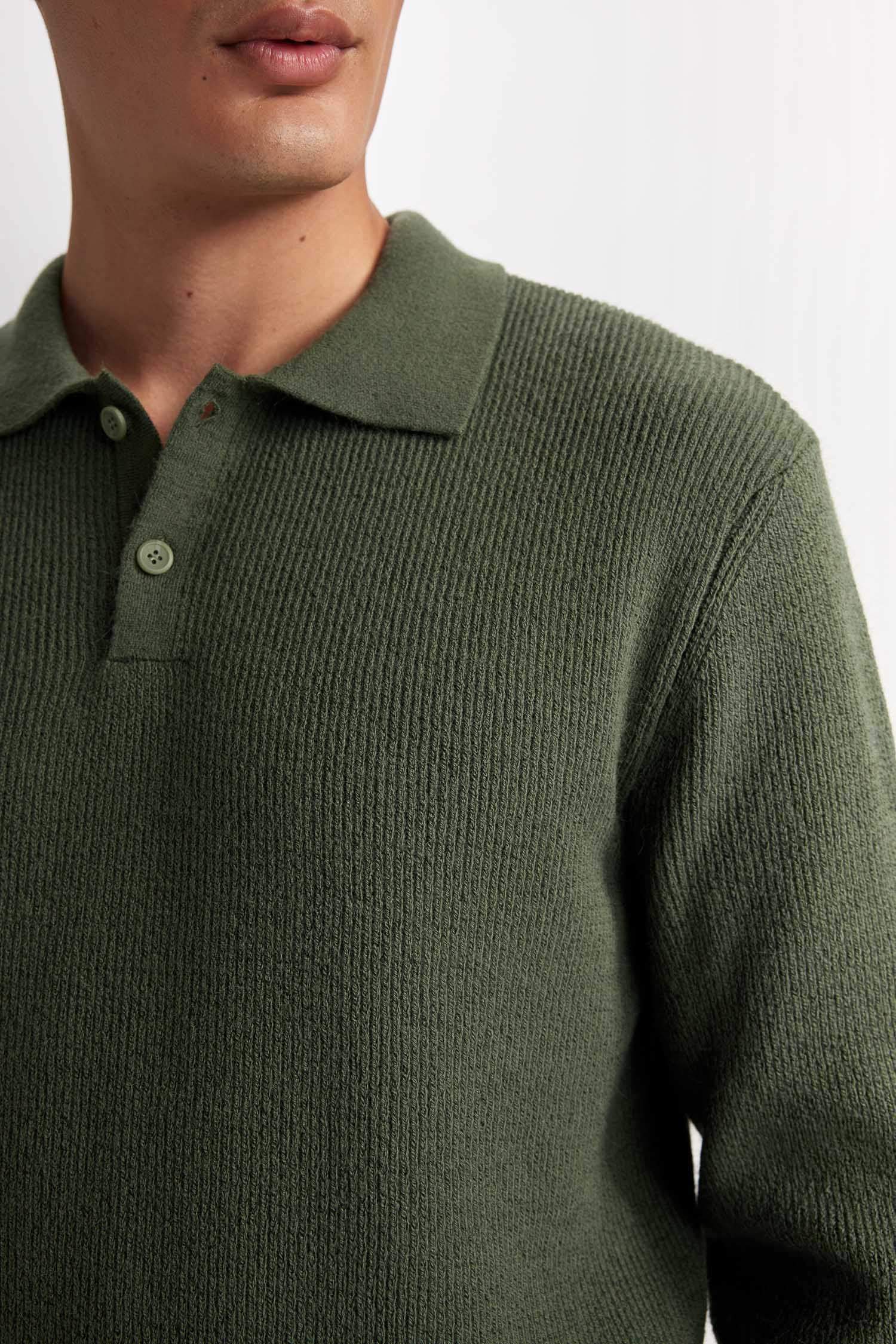 Haki Standart Fit Normal Kesim Polo Yaka Triko Kazak