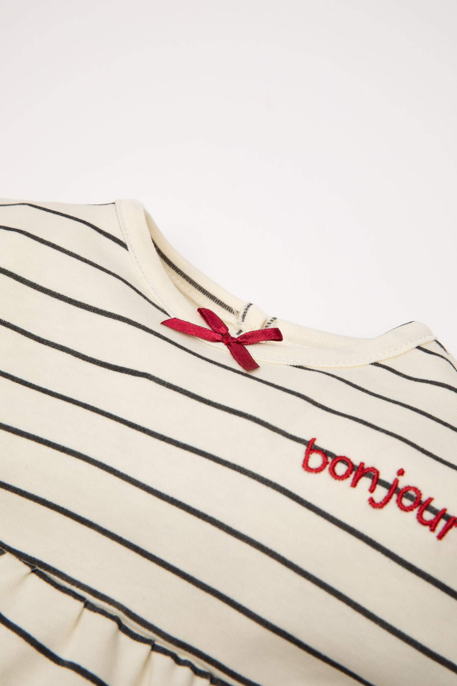 Kız Bebek Pijama Takım Çizgili Uzun Kollu Üst Beli Lastikli Uzun Alt