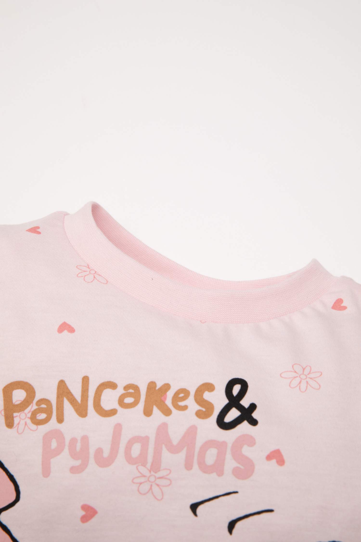 سيت بجامة بناتي ممشط بياخة مستديرة من سنوبي - قطعتين