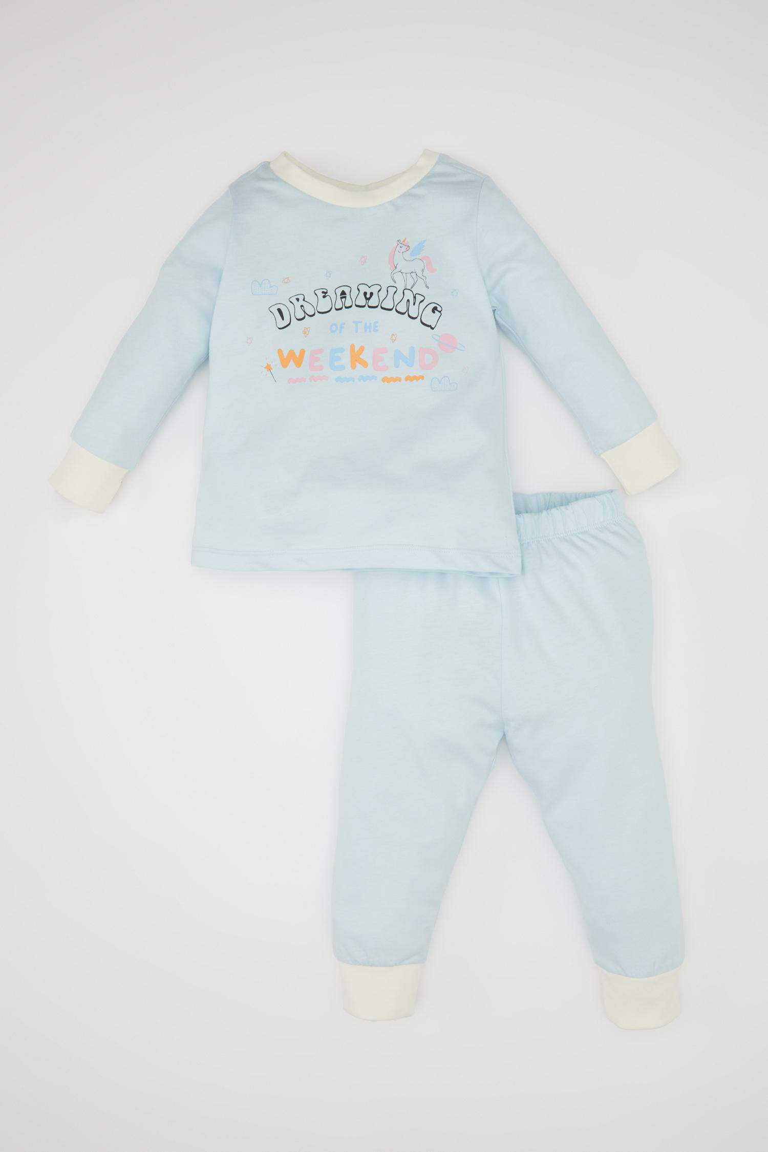 طقم بيجاما بناتي بطبعة شعار ممشط برقبة مستديرة - 4 قطع