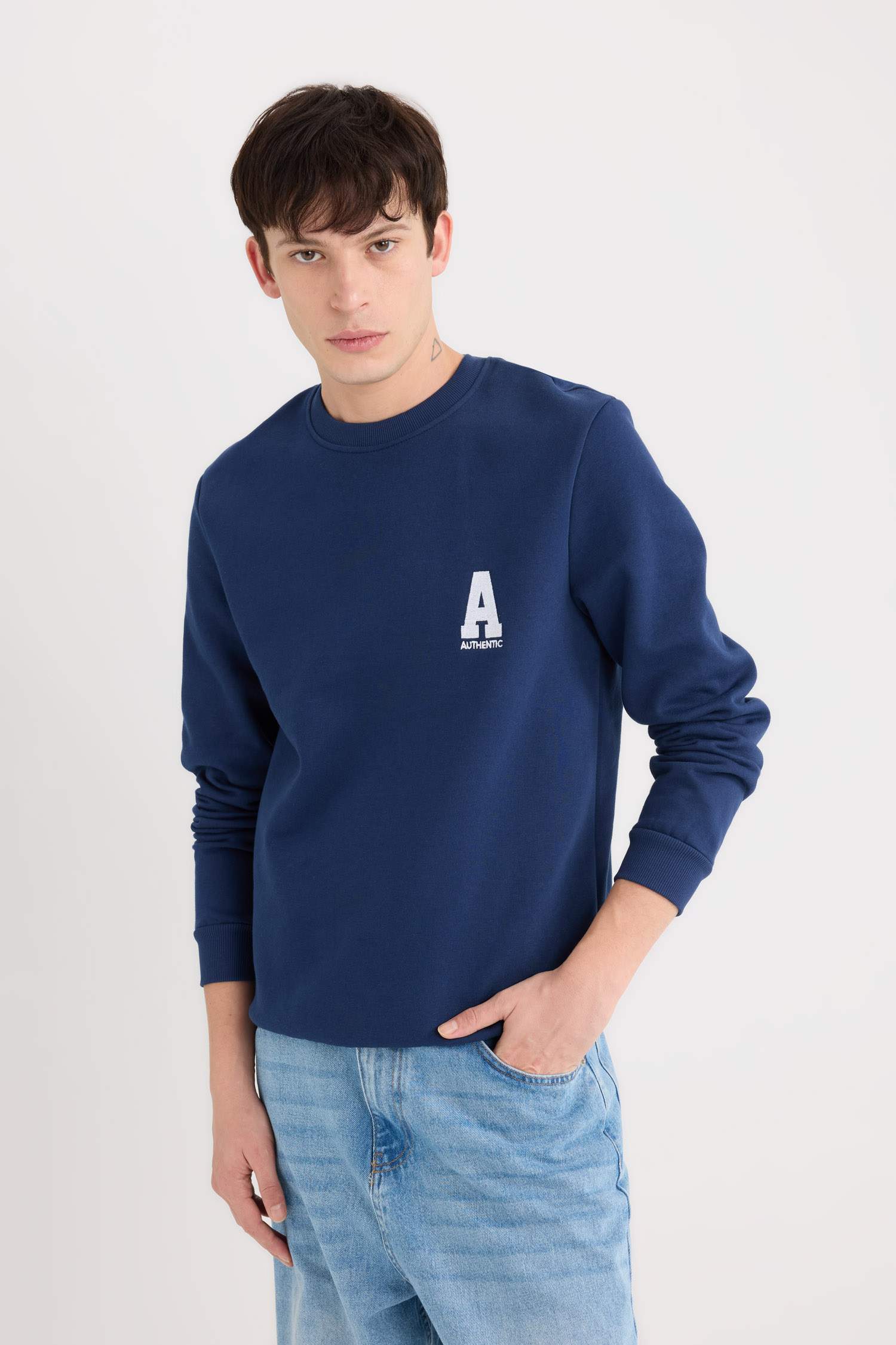 New Regular Fit Bisiklet Yaka Baskılı Kalın Sweatshirt