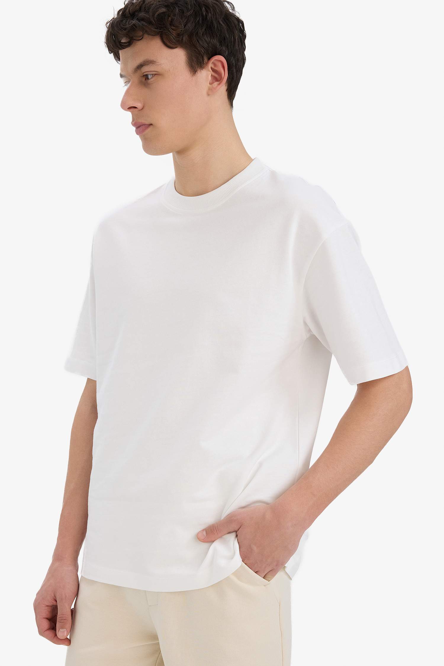 Cotton Relax Fit Crew Neck Basic White T-Shirt