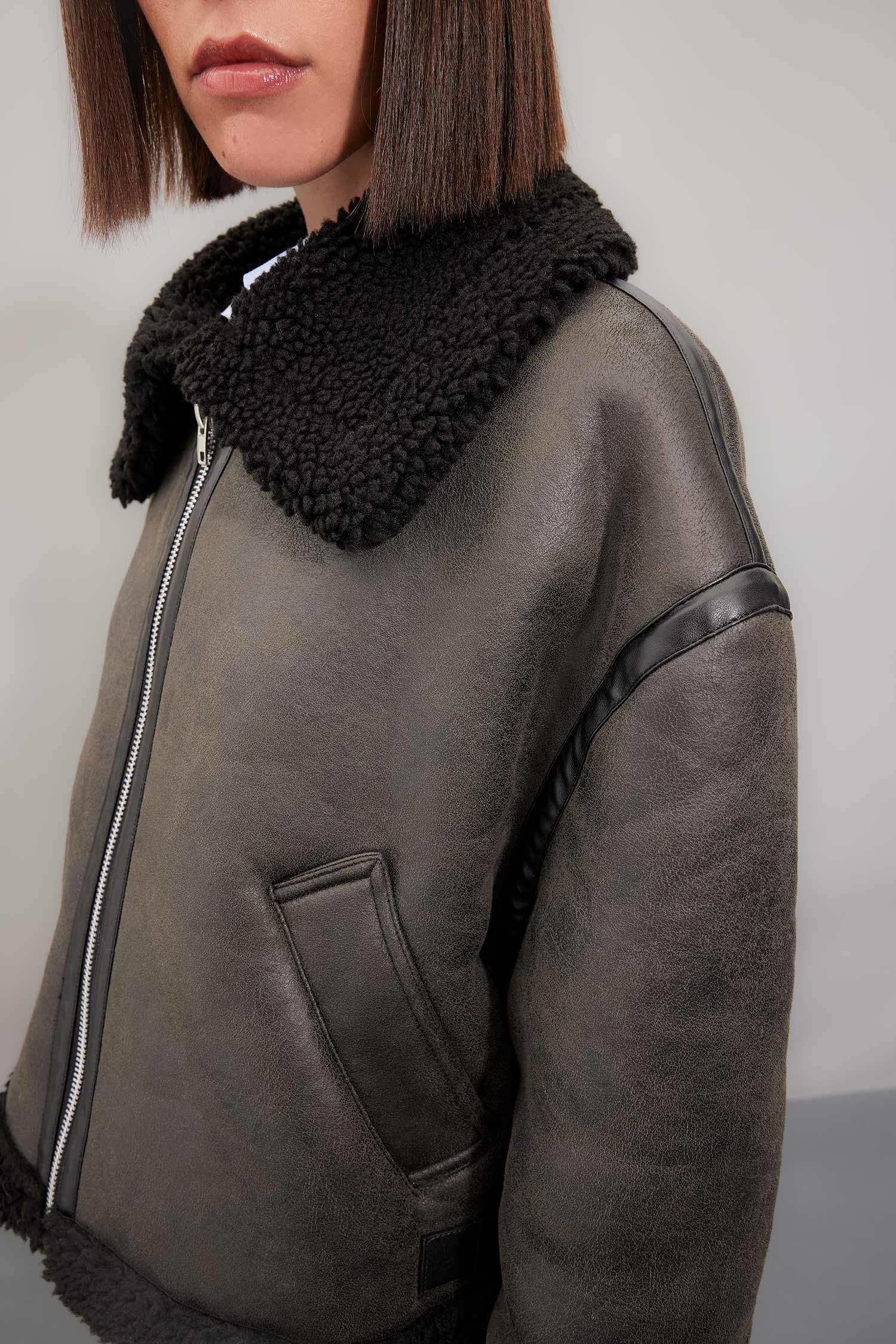 Polo Yaka Suni Deri Mont Fermualı Cepli Mevsimlik Pelüş Astarlı