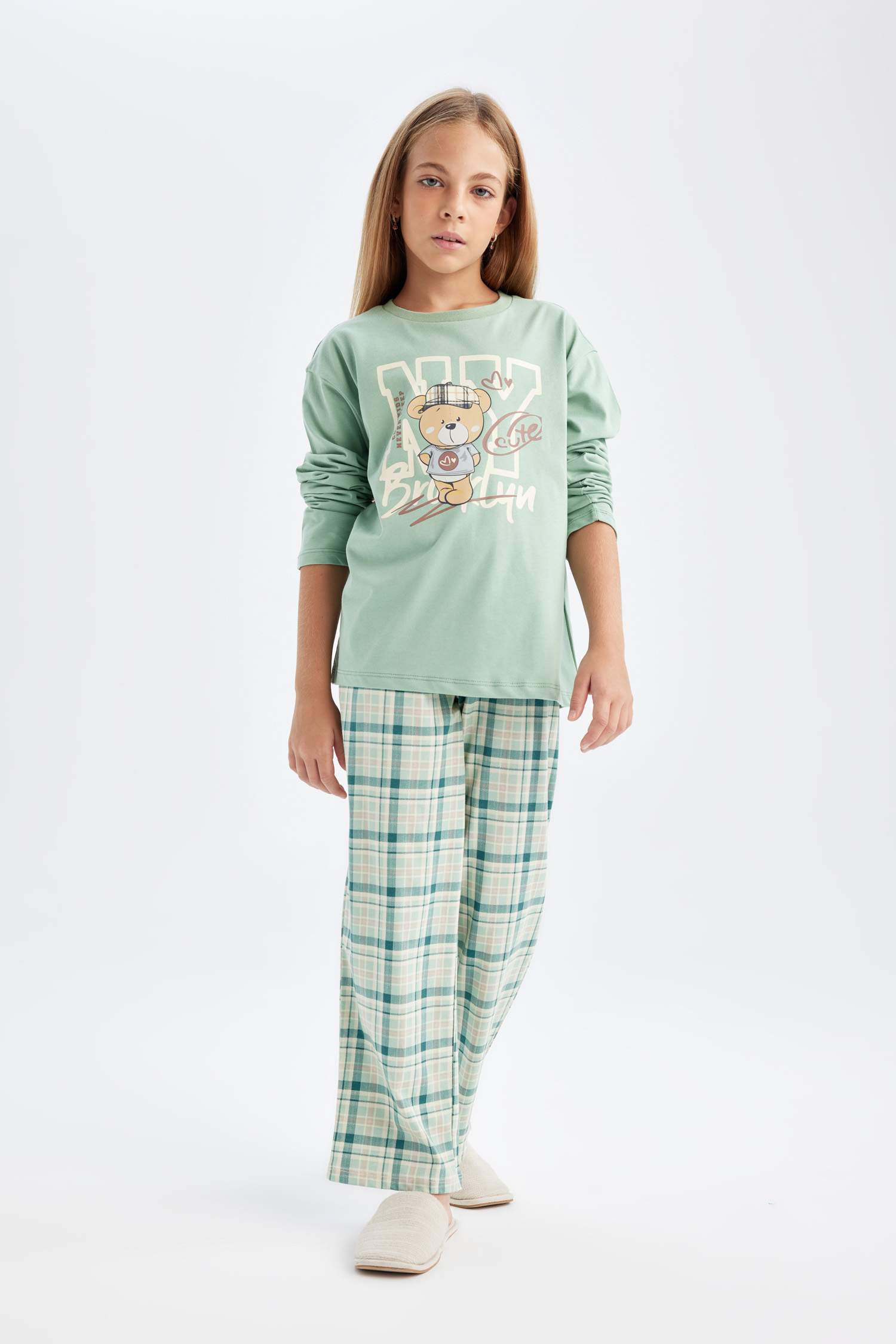 Girl Printed 2 Piece Pajama Set