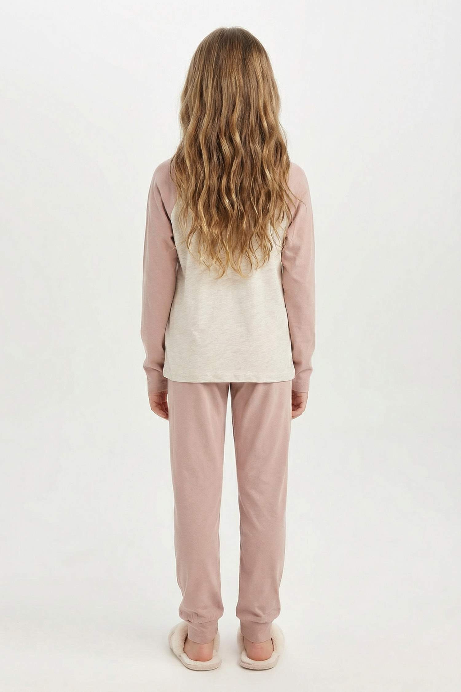 Girl Printed Long Sleeve 2 Piece Pajama Set