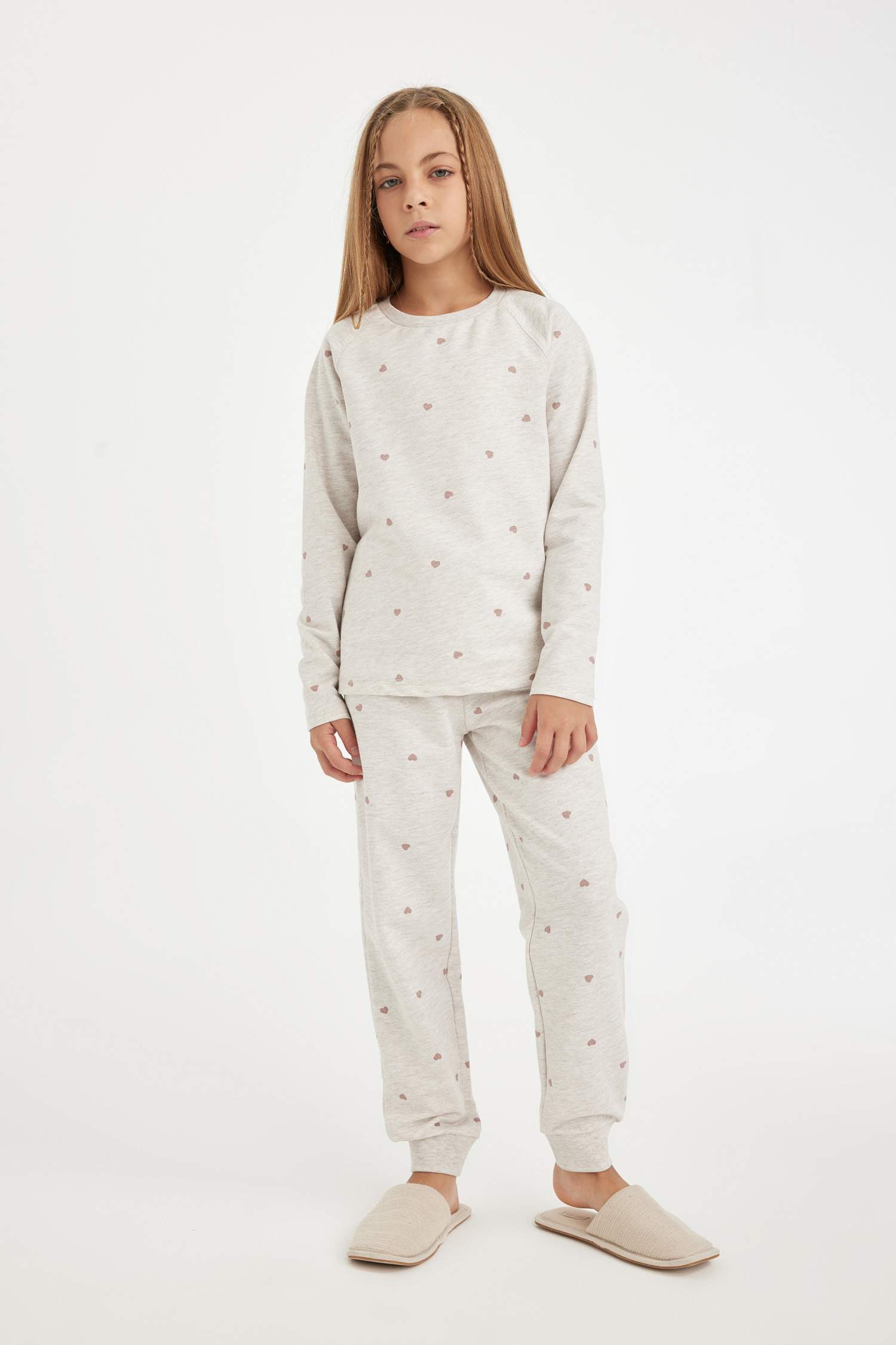 Kız Çocuk Pijama Takımı Kalp Baskılı Uzun Kollu Üst Uzun Alt