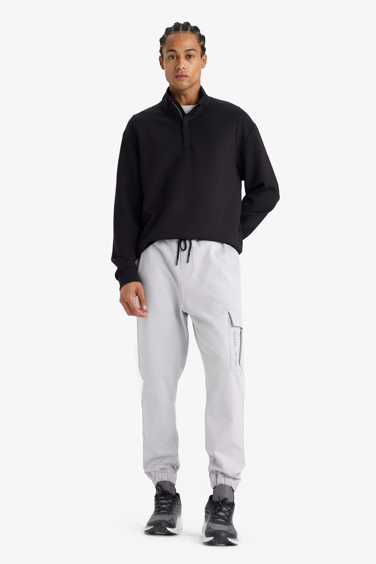 بنطلون جوجر قصة عادية