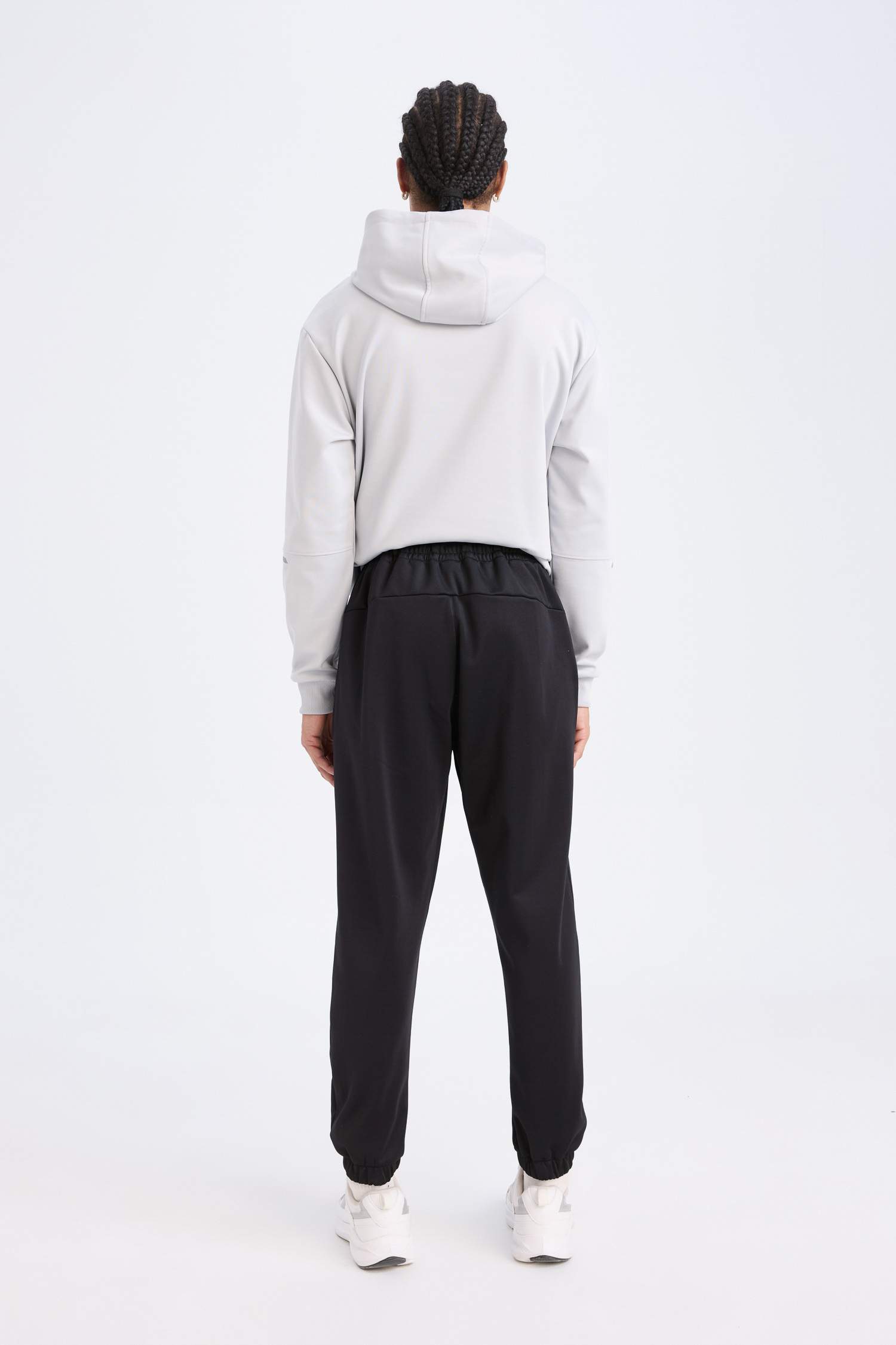 DeFactoFit Standart Fit Sporcu Jogger Eşofman Altı Cepli Beli Paçası Lastikli