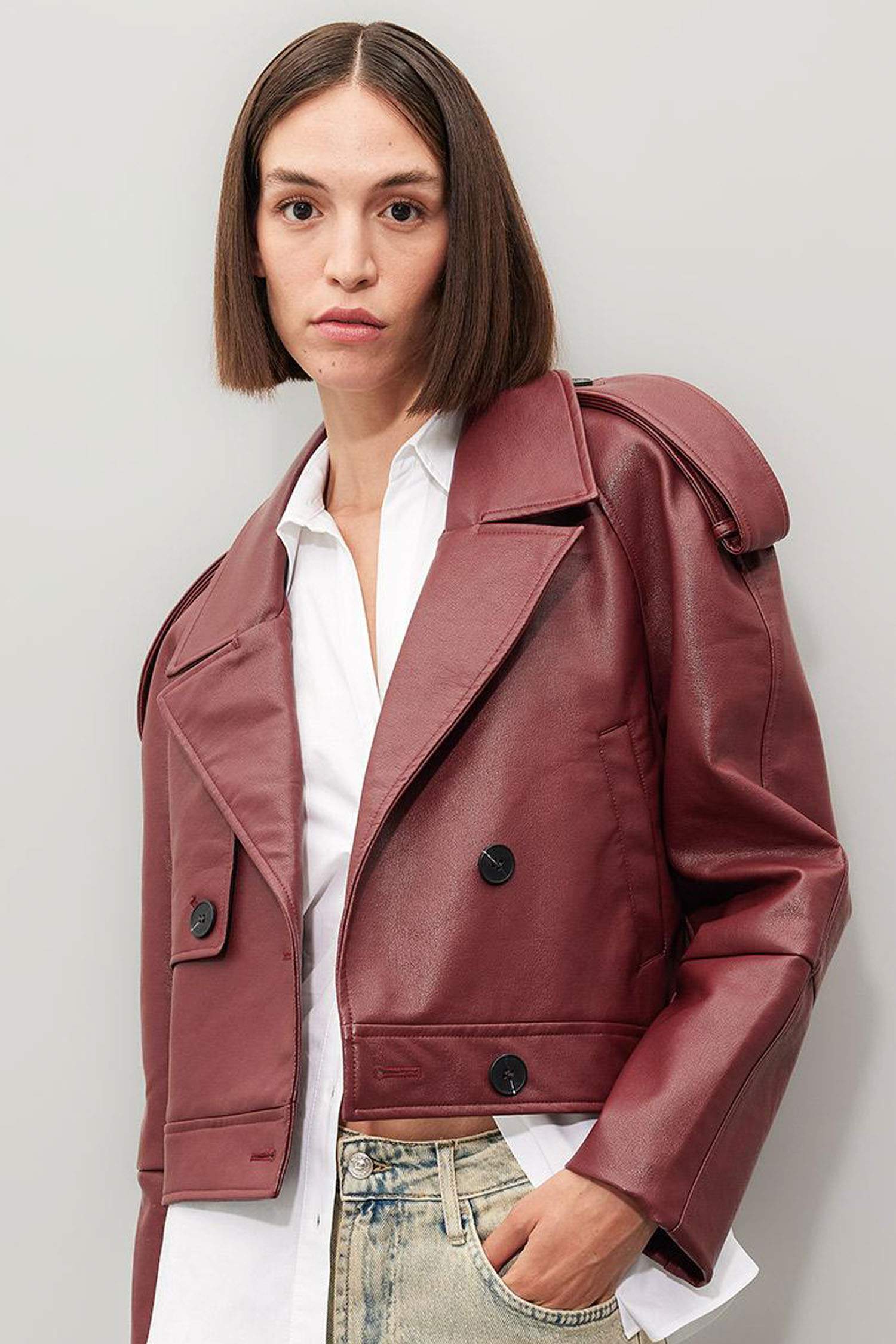 Oversize Geniş Kalıp Smokin Yaka Apoletli Suni Deri Ceket Mont