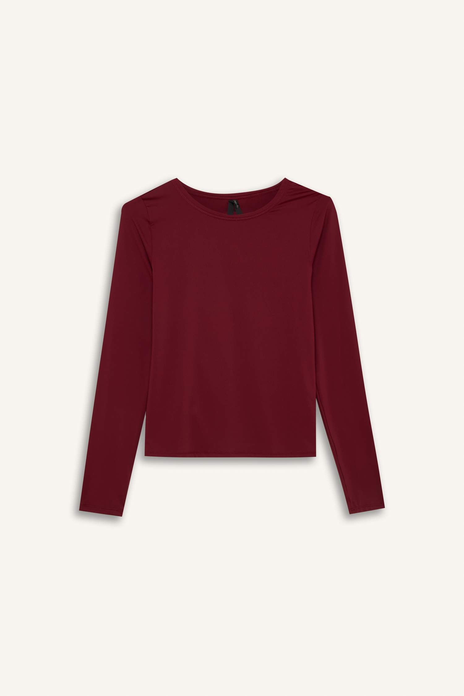 تيشيرت سادة بيزك ردن طويل سليم فيت بياخة مستديرة