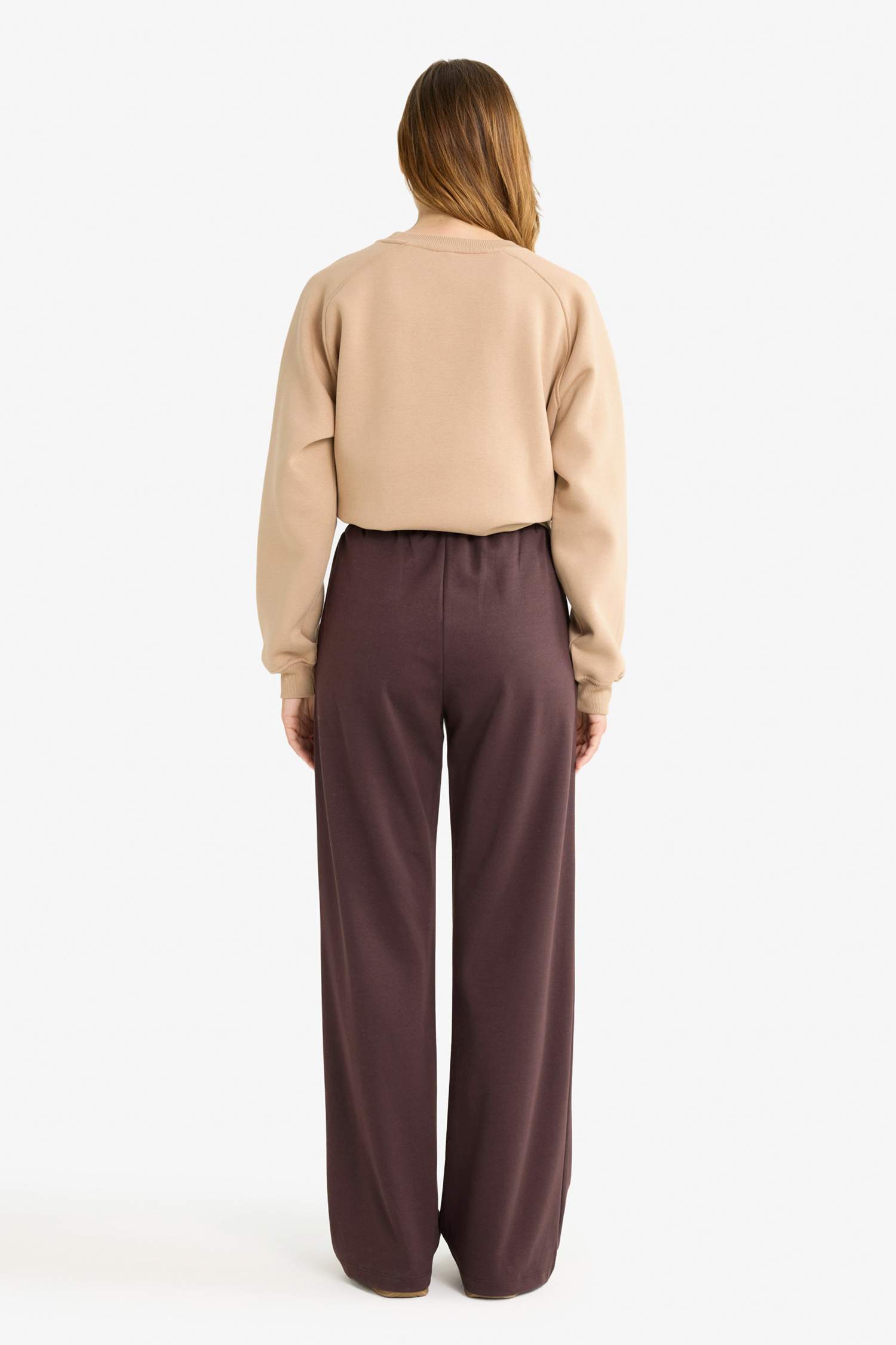 Straight Fit Wide Leg Basic Sweatpants