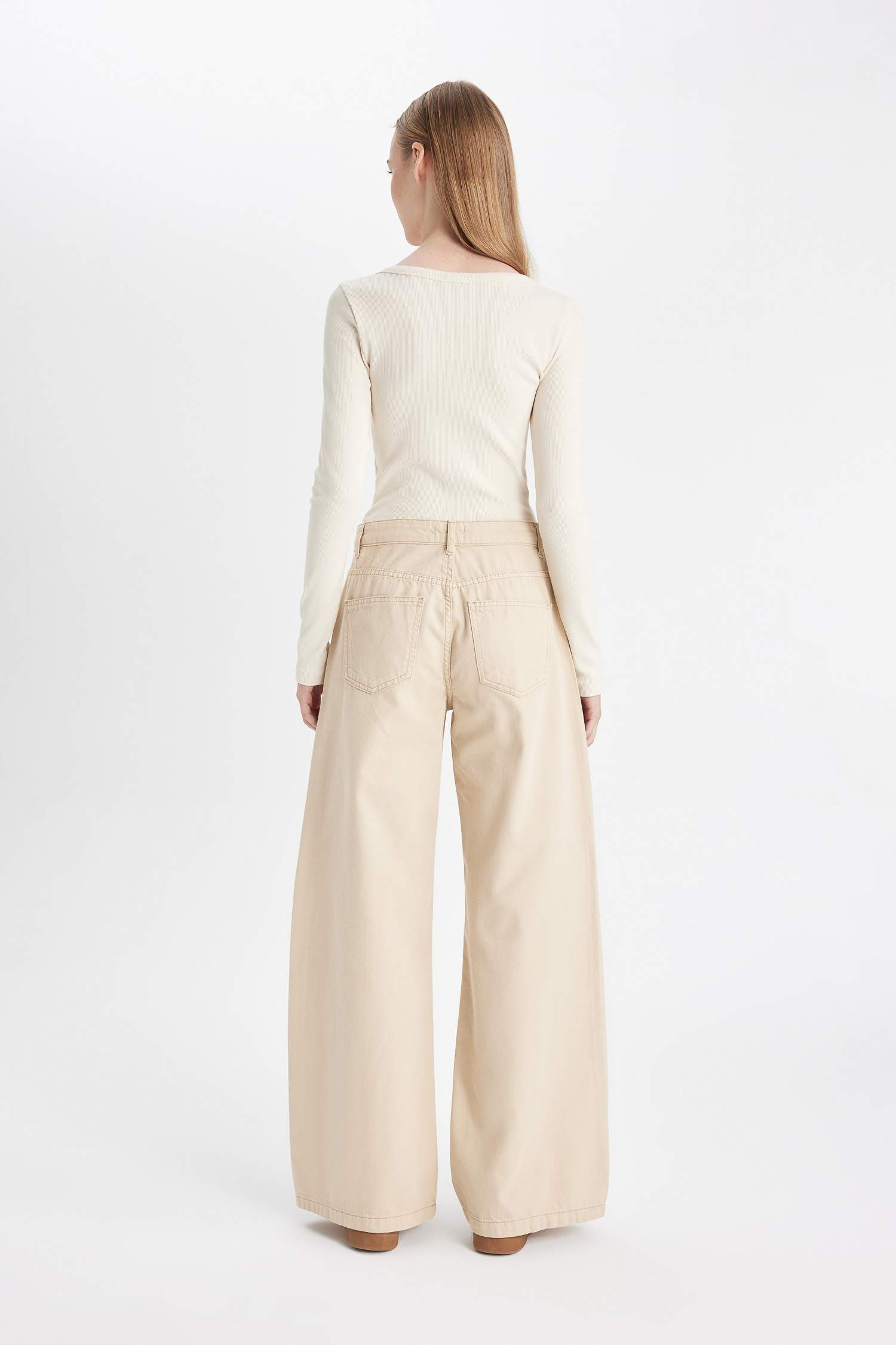 Wide Leg Gabardine Trousers