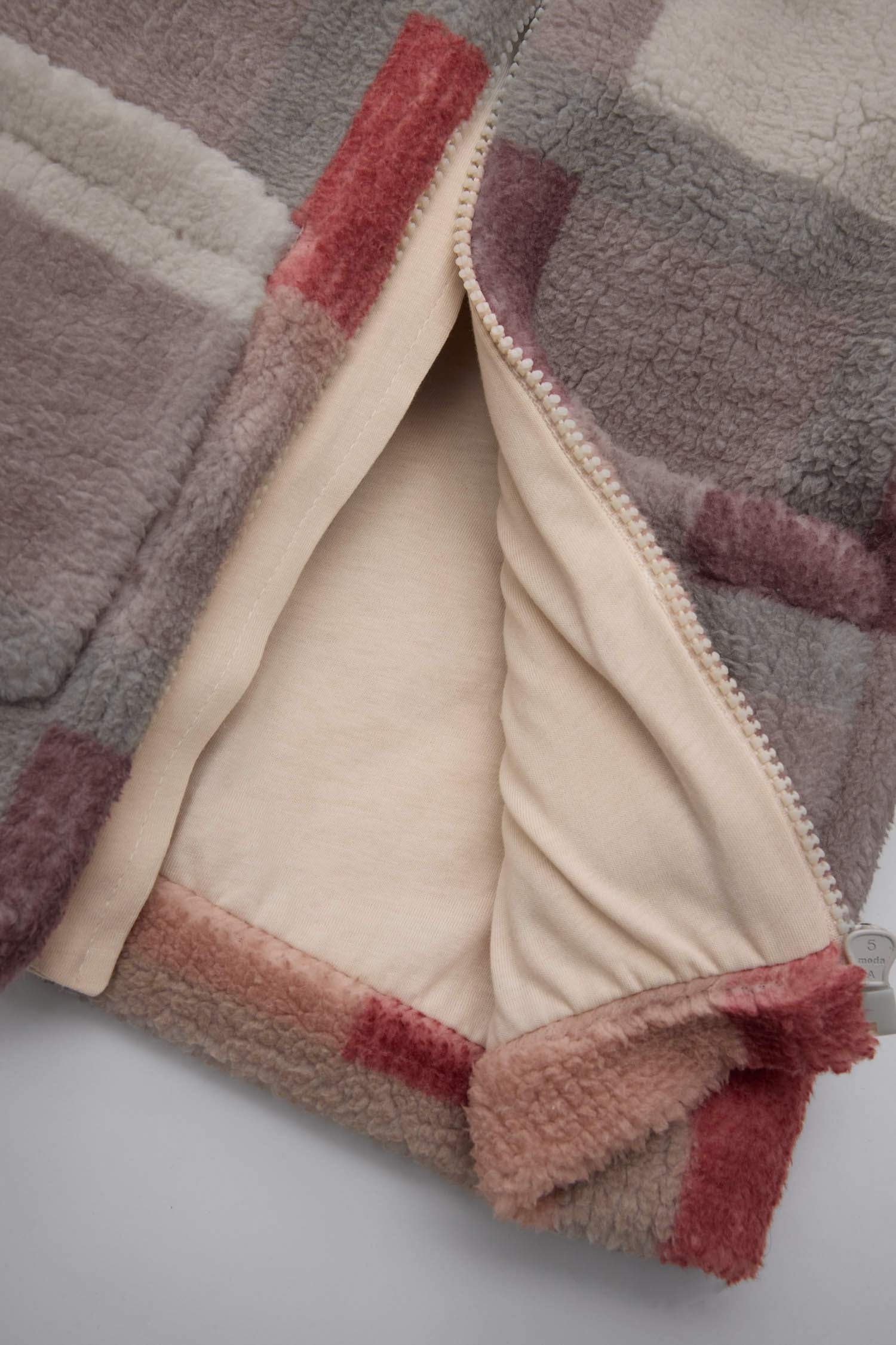 Kız Bebek Gömlek Yaka Fermuarlı Kare Desenli Welsoft Pelüş Hırka