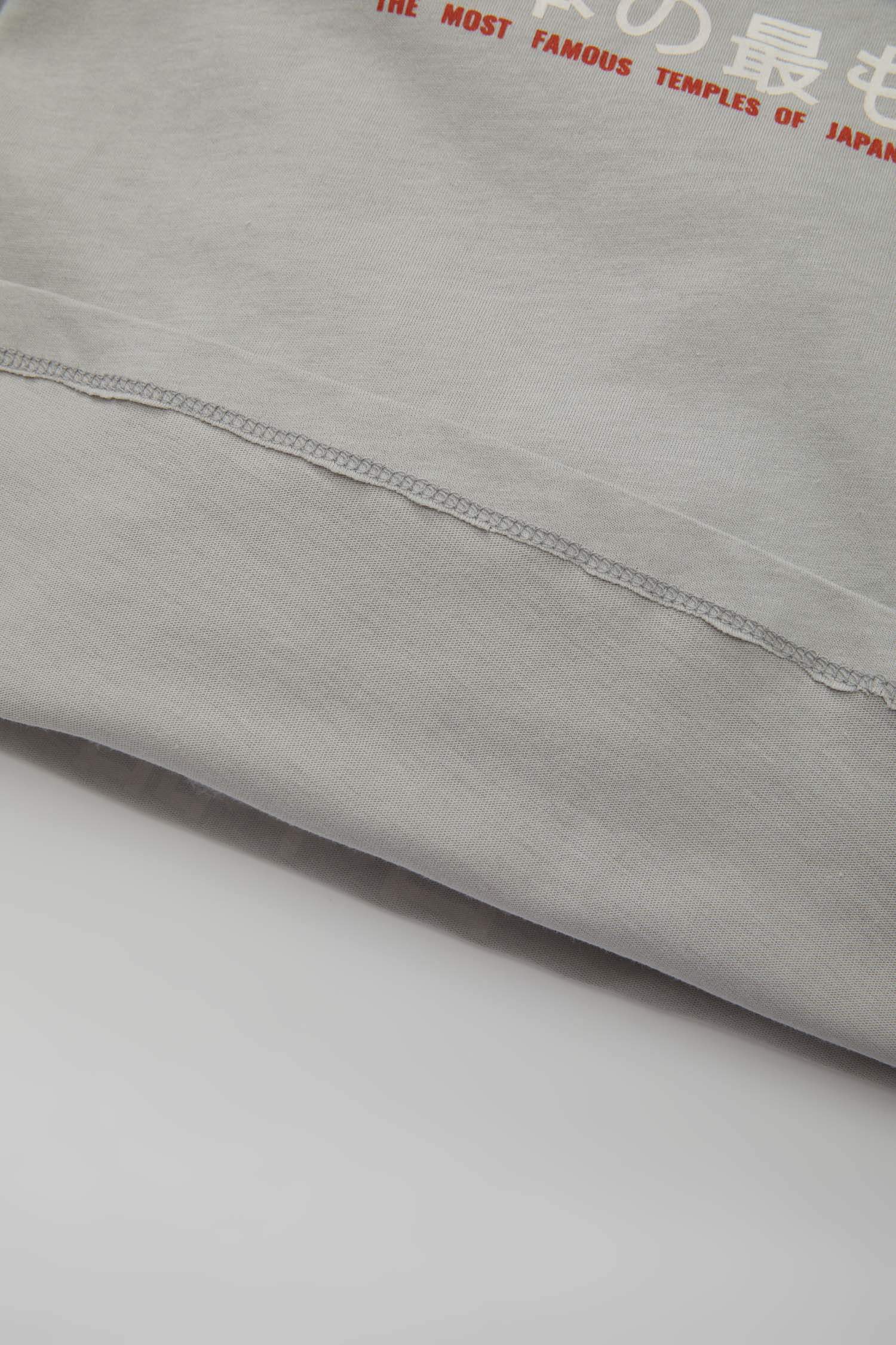 تيشيرت بيبي اولادي نص كم رمادي قصة عادية