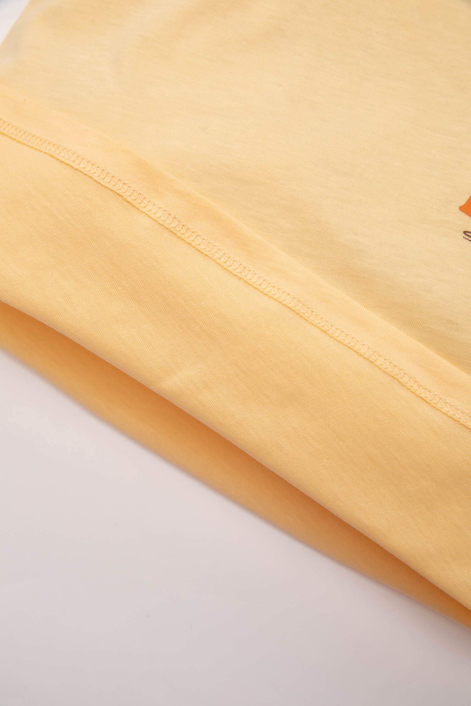 تيشيرت بيبي اولادي نص كم قصة عادية بطبعة من الخلف