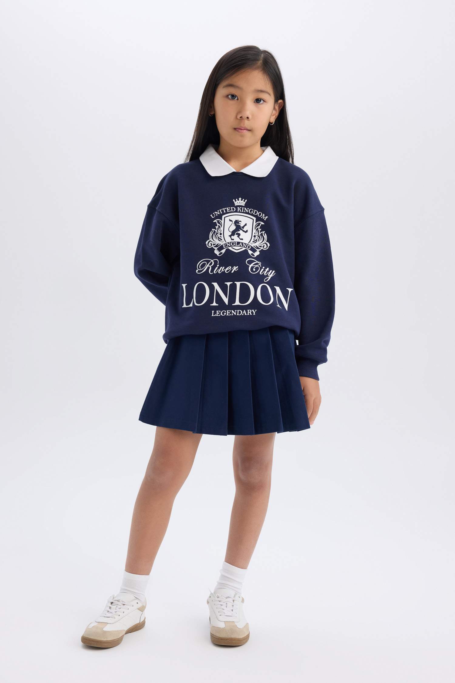 Girl Relax Fit Polo Neck Printed Sweatshirt