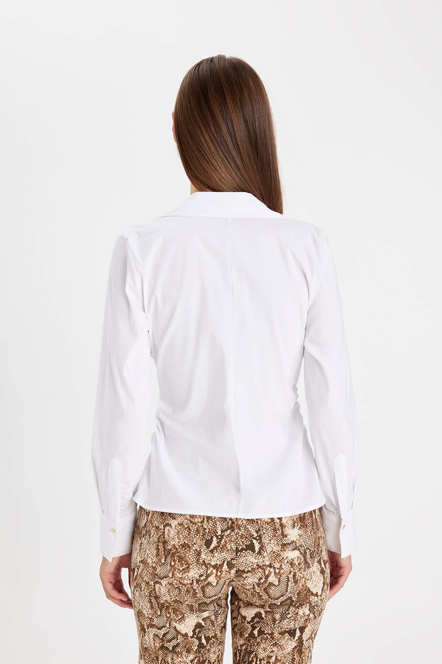 Fitted Basic Düz Poplin Uzun Kollu Beyaz Gömlek