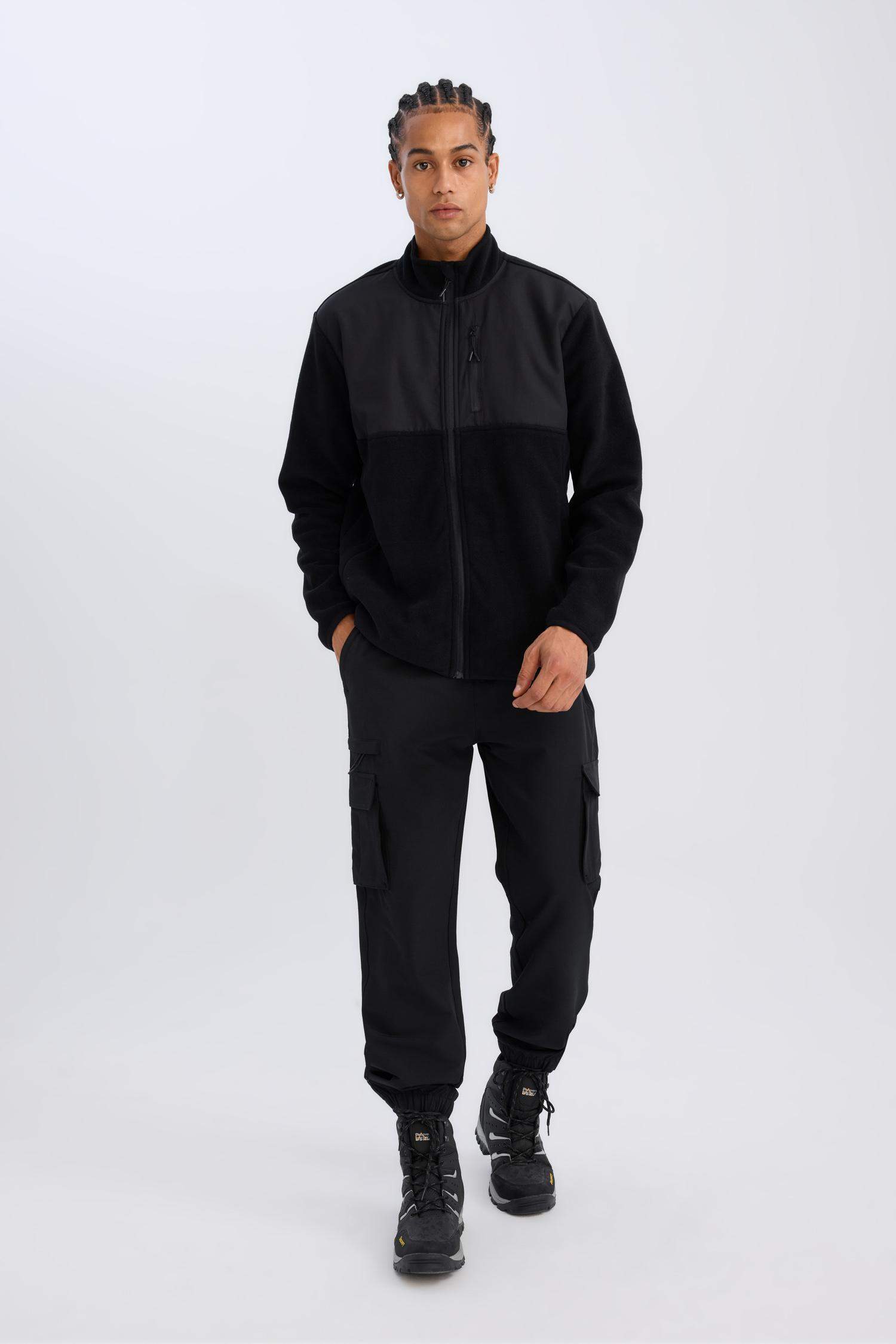 Sporcu Jogger Eşofman Altı Slim Fit Dar Kesim Dokuma Kargo Cepli Standart Paça