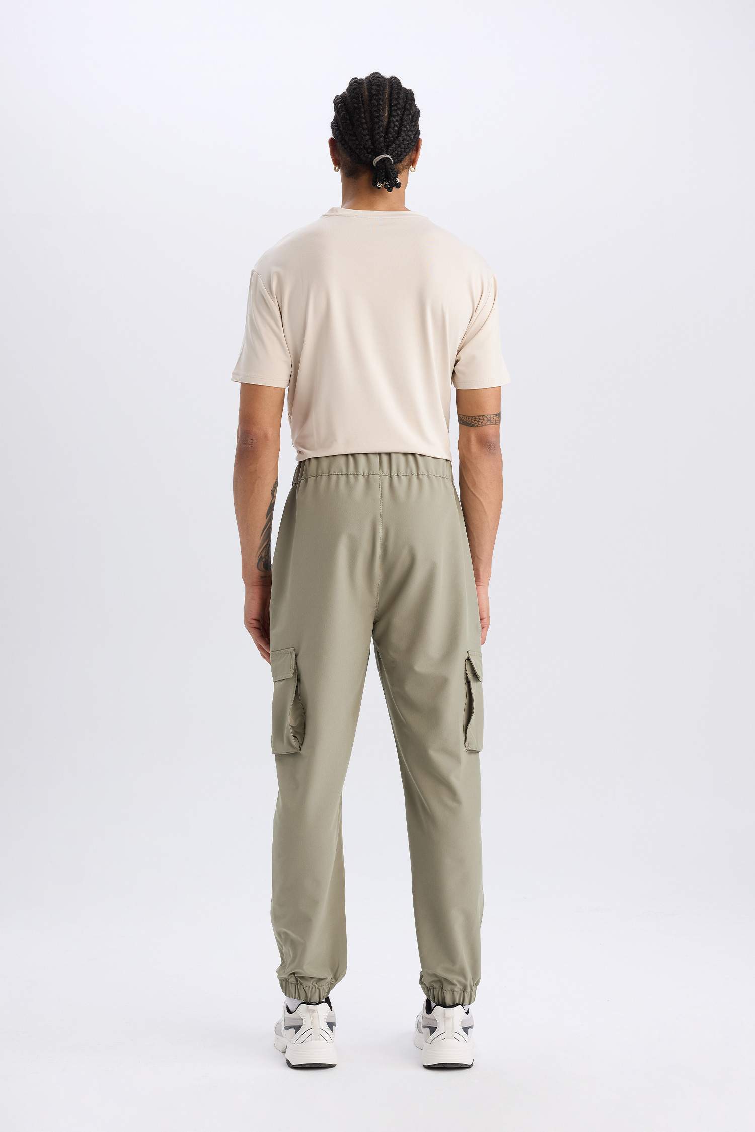 Sporcu Jogger Eşofman Altı Slim Fit Dar Kesim Dokuma Kargo Cepli Standart Paça