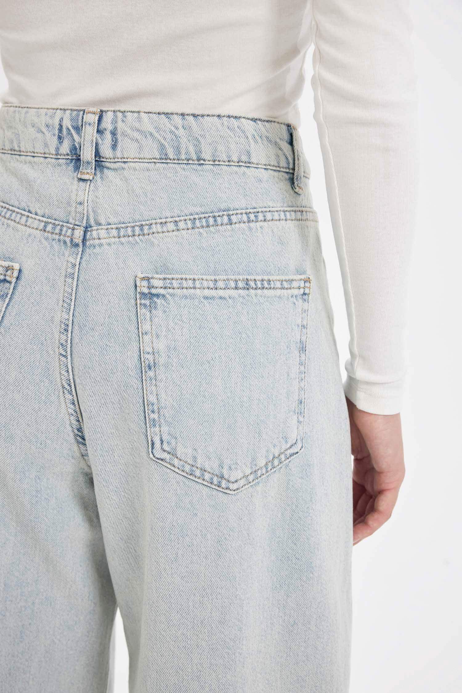 سروال جينز باجي