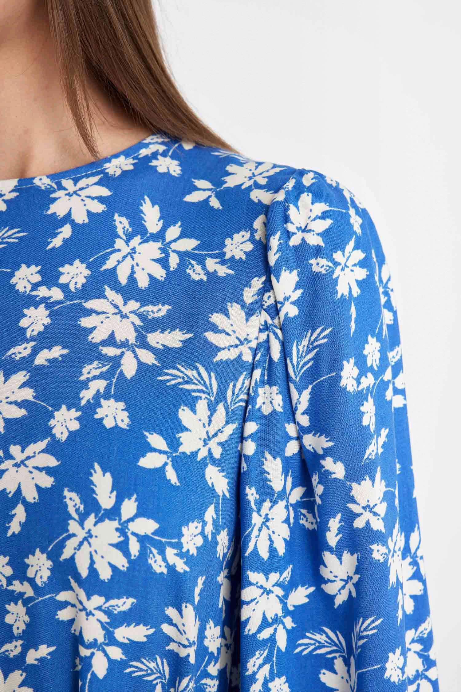 Bisiklet Yaka Desenli Kuşaklı Uzun Kollu Maxi Elbise