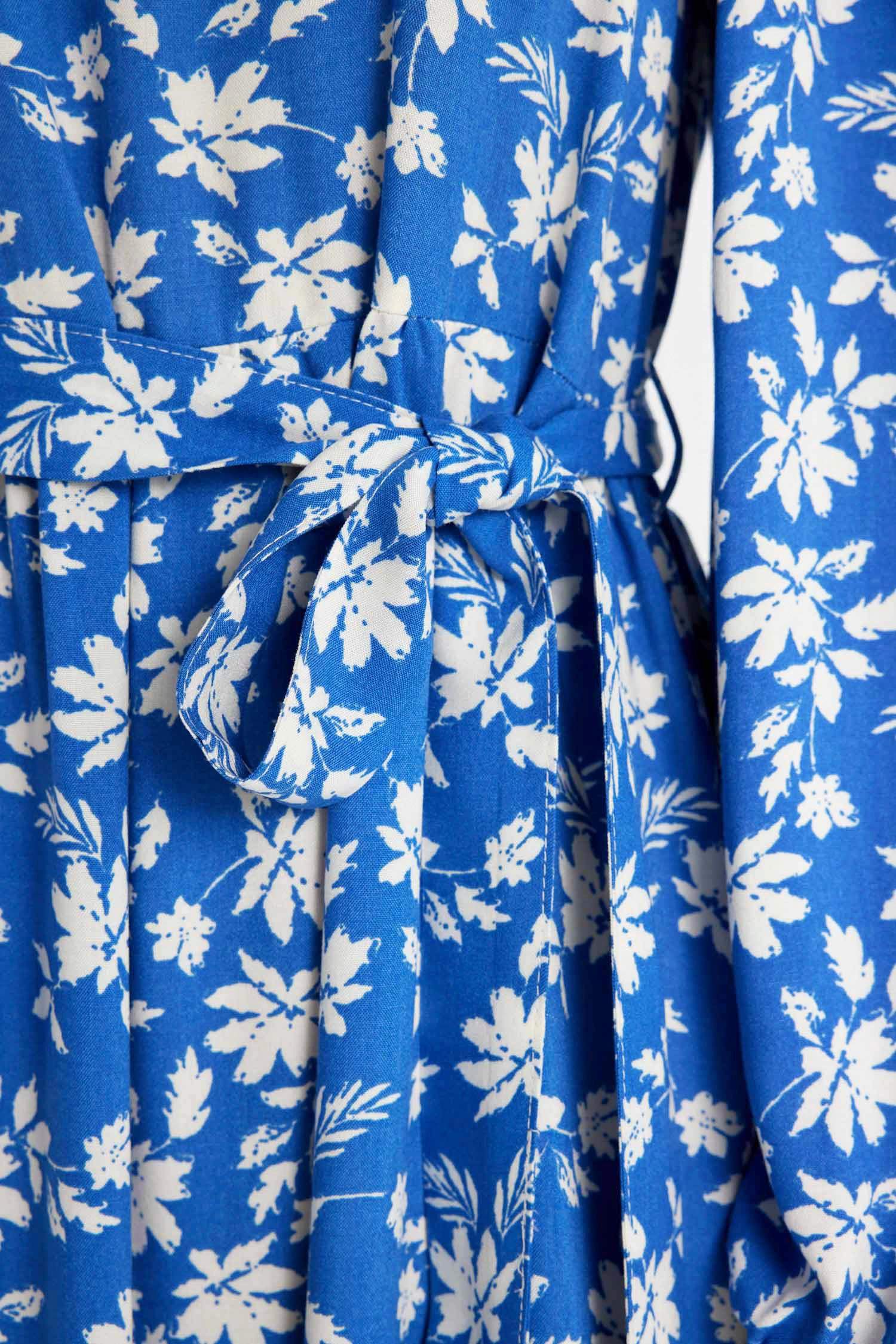 Bisiklet Yaka Desenli Kuşaklı Uzun Kollu Maxi Elbise