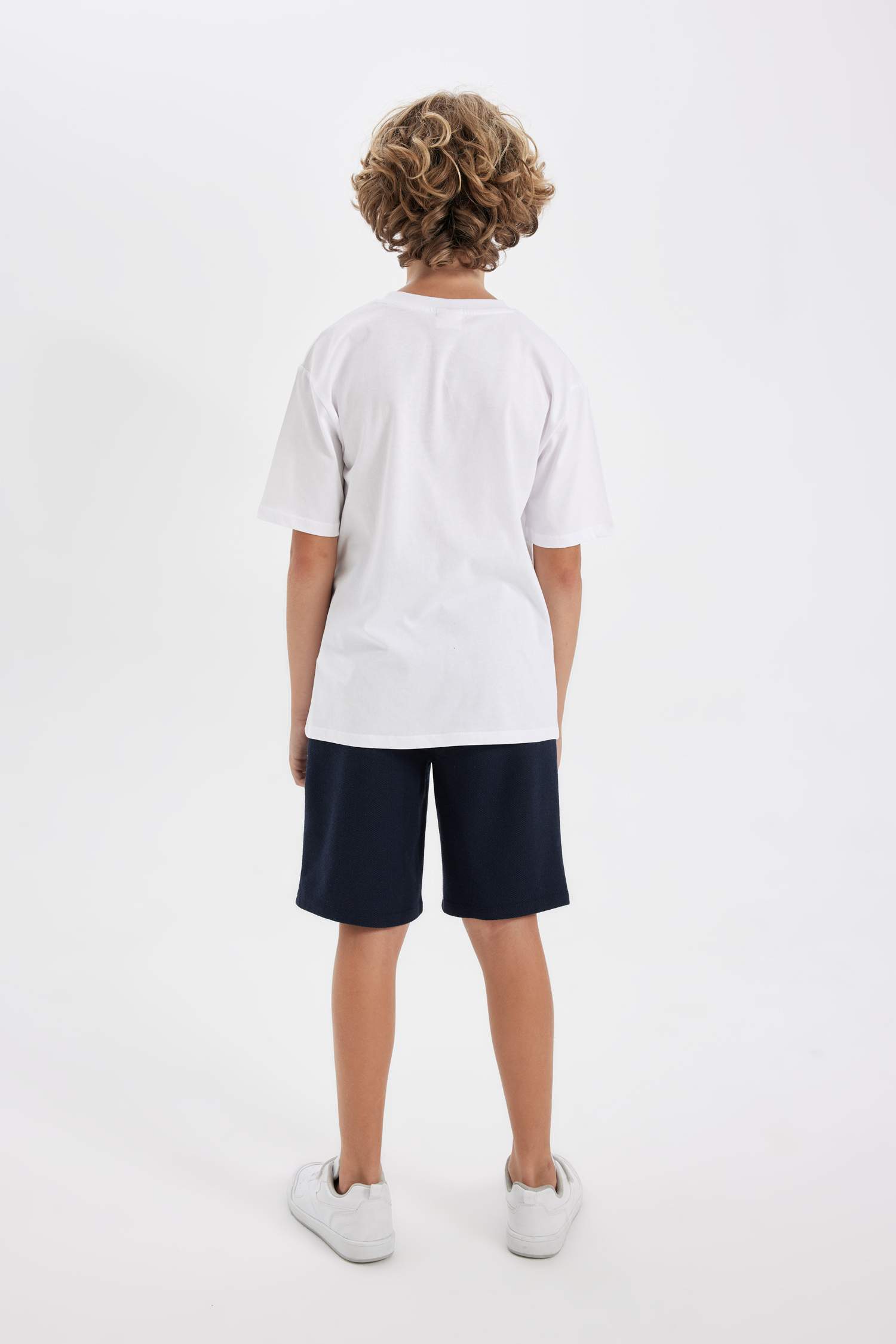 سيت ولادي شورت وتيشيرت - قطعتين